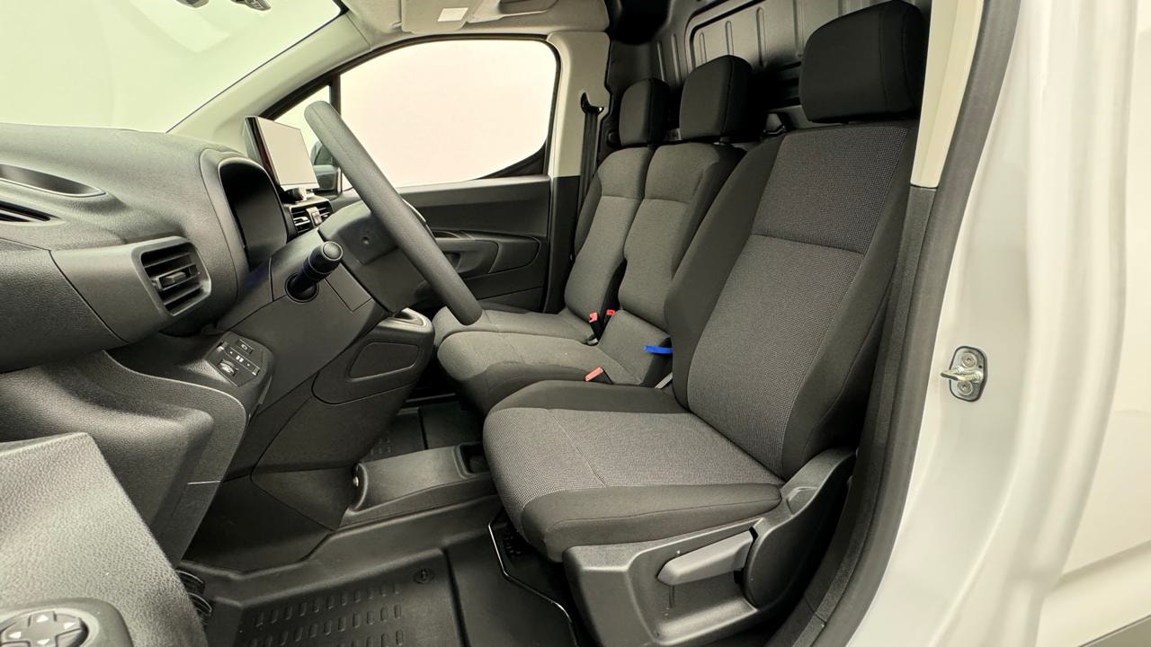 OPEL Combo Cargo 1.5 start/stop-image-4