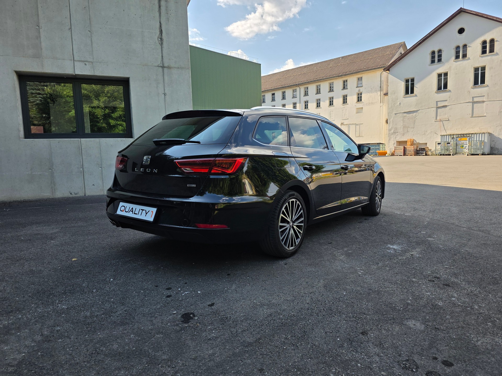 SEAT Leon ST 2.0 TDI CR Xcellence 4Drive DSG-image-17