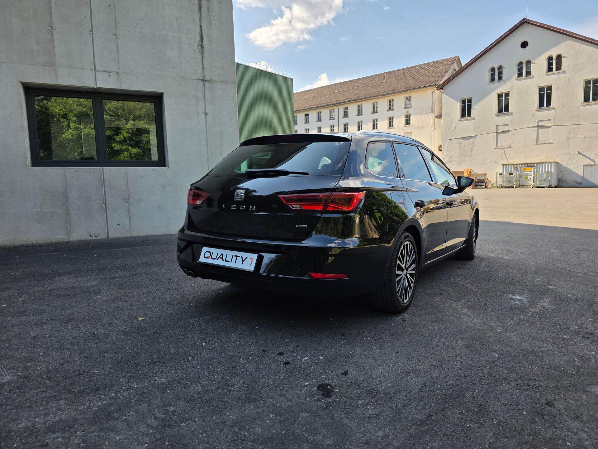 SEAT Leon ST 2.0 TDI CR Xcellence 4Drive DSG-image-19