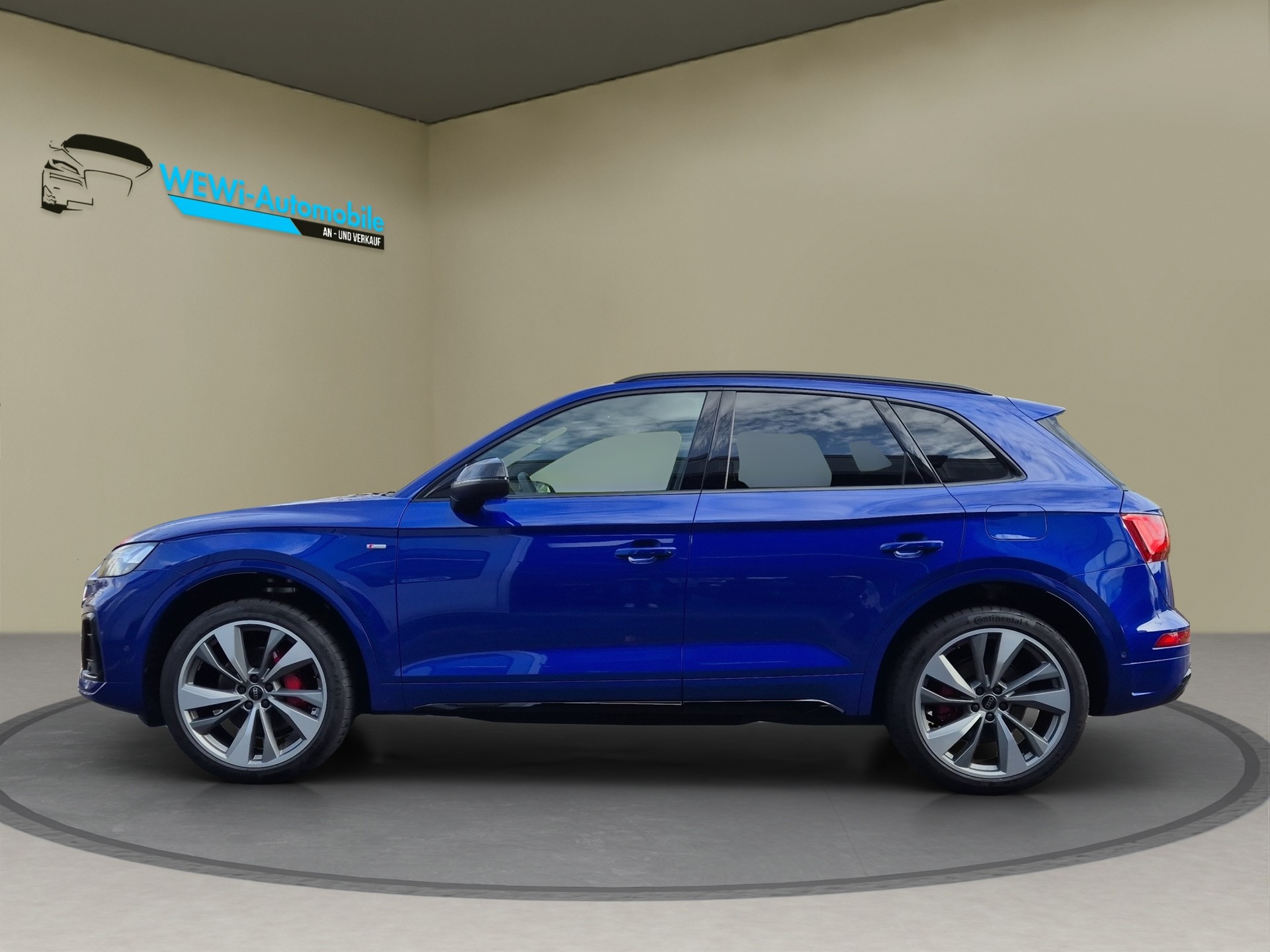AUDI Q5 55 TFSI e PHEV S line quattro S-tronic-image-5
