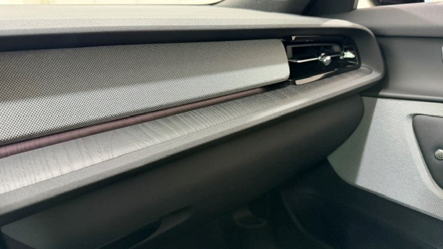 POLESTAR 2 Long Range Dual Motor Perfor-image-14