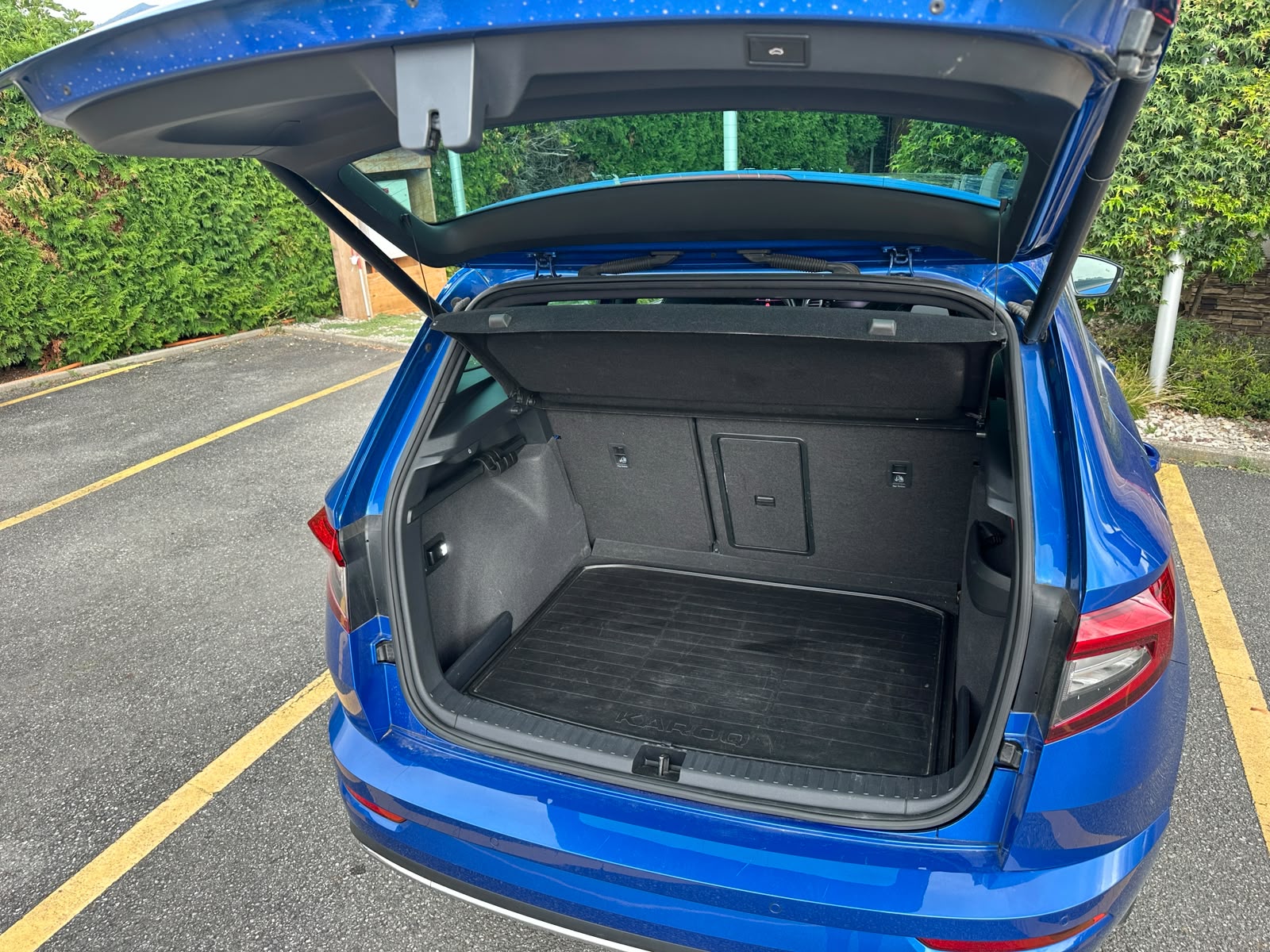 SKODA Karoq 2.0 TSI SportLine 4x4 DSG-image-13