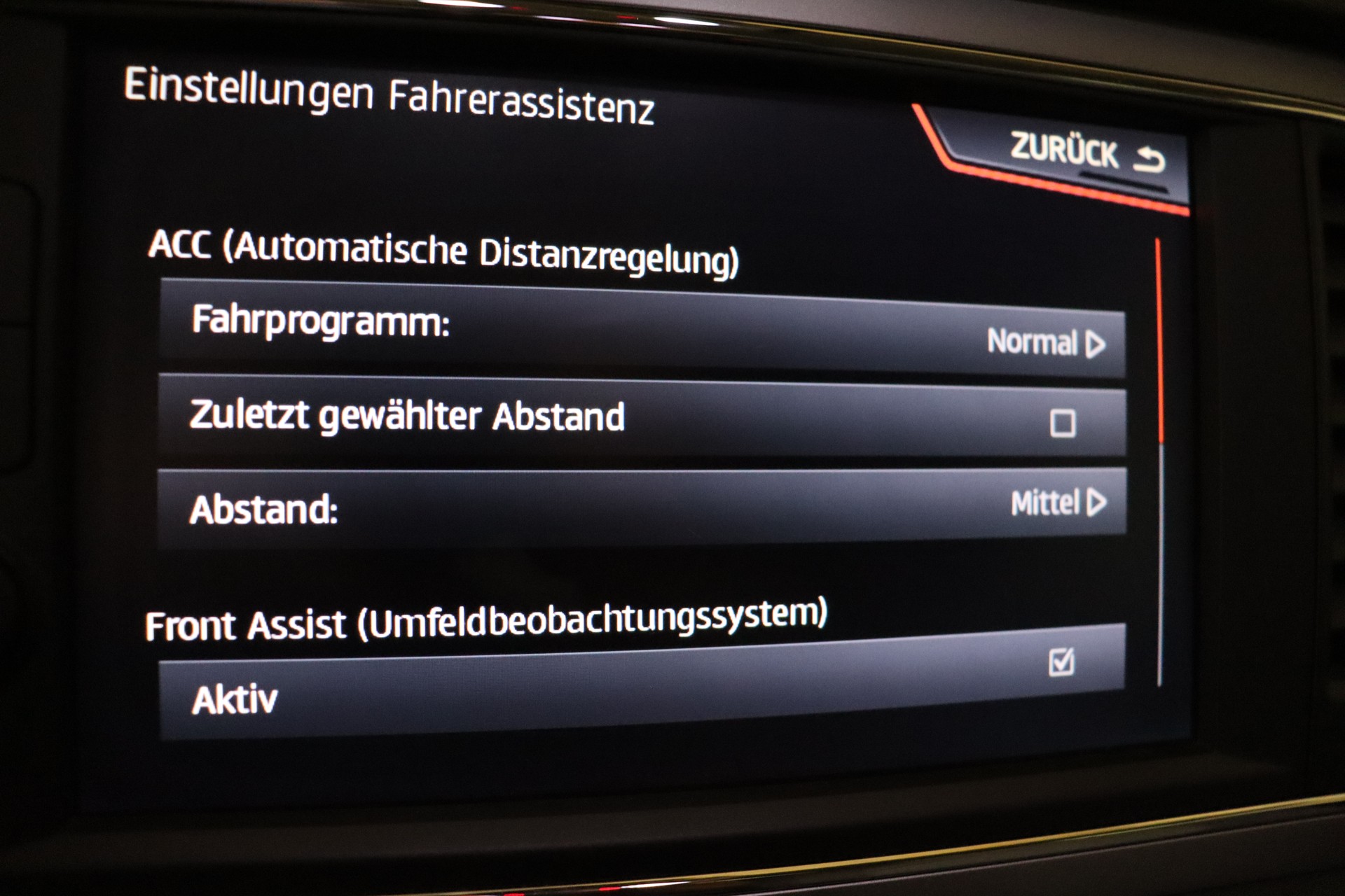 SEAT Leon ST 2.0 TDI CR Style DSG-image-26