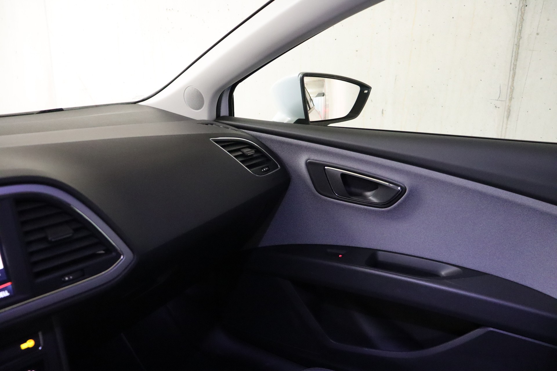 SEAT Leon ST 2.0 TDI CR Style DSG-image-19