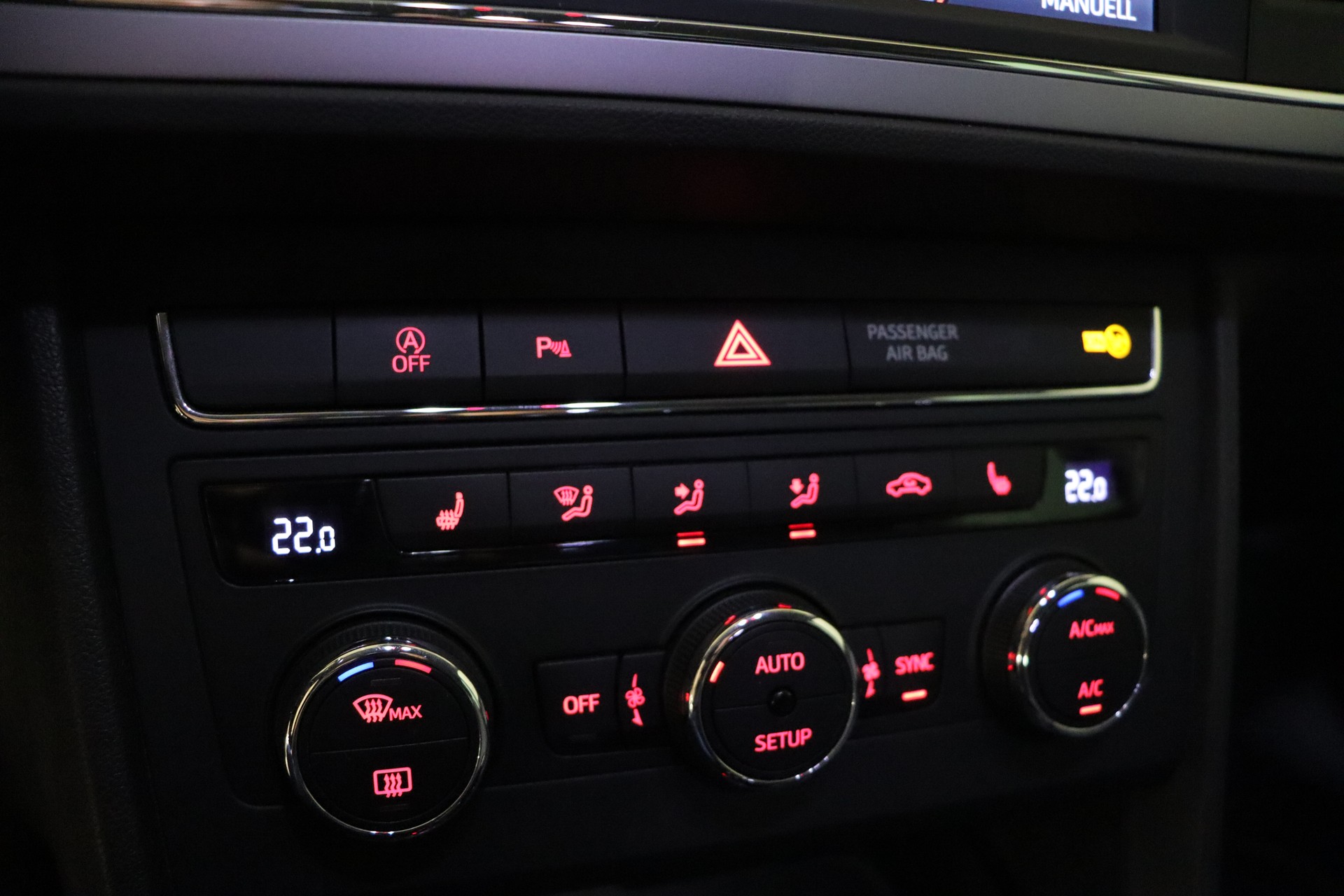 SEAT Leon ST 2.0 TDI CR Style DSG-image-21