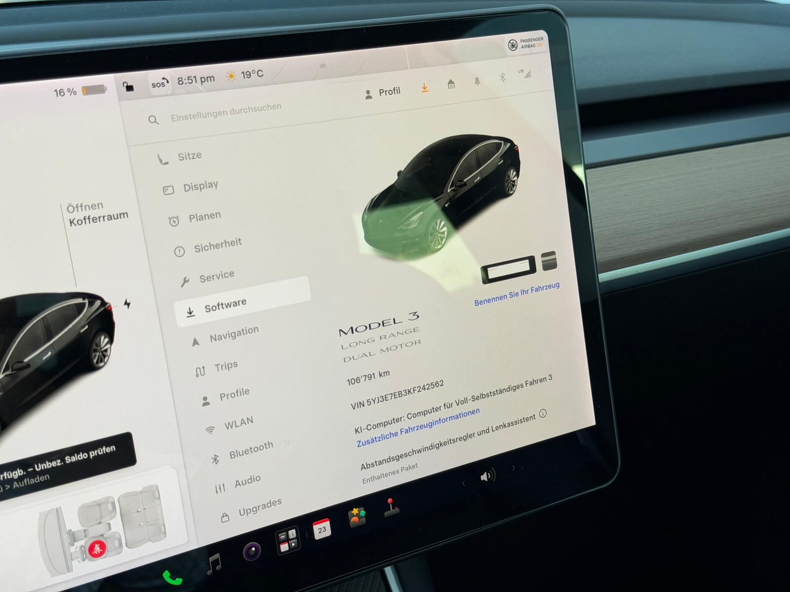 TESLA Model 3 Long Range Dual Motor AWD-image-14