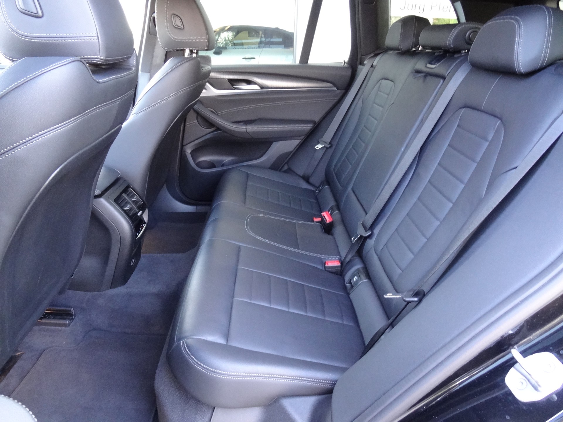 BMW X3 xDrive 30i M Sport-image-10
