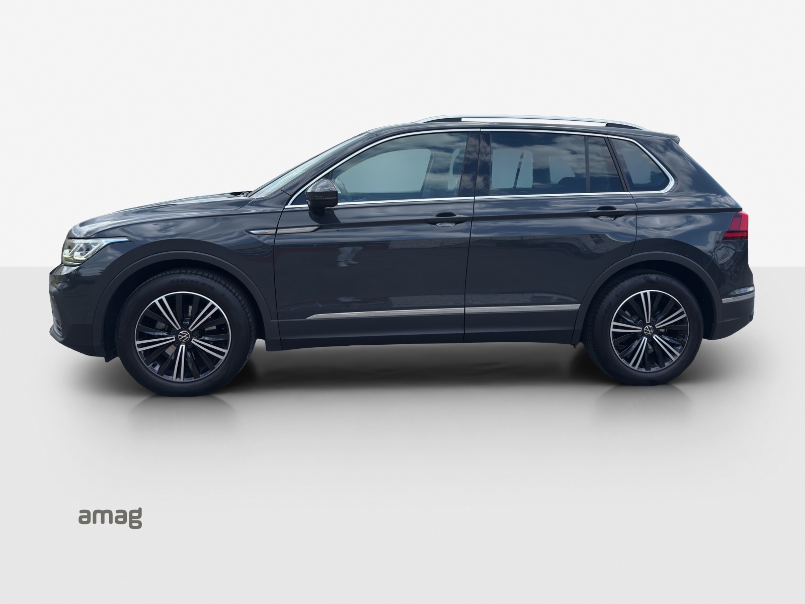 VW Tiguan 1.5TSI Evo Life DSG-showroom-element-1