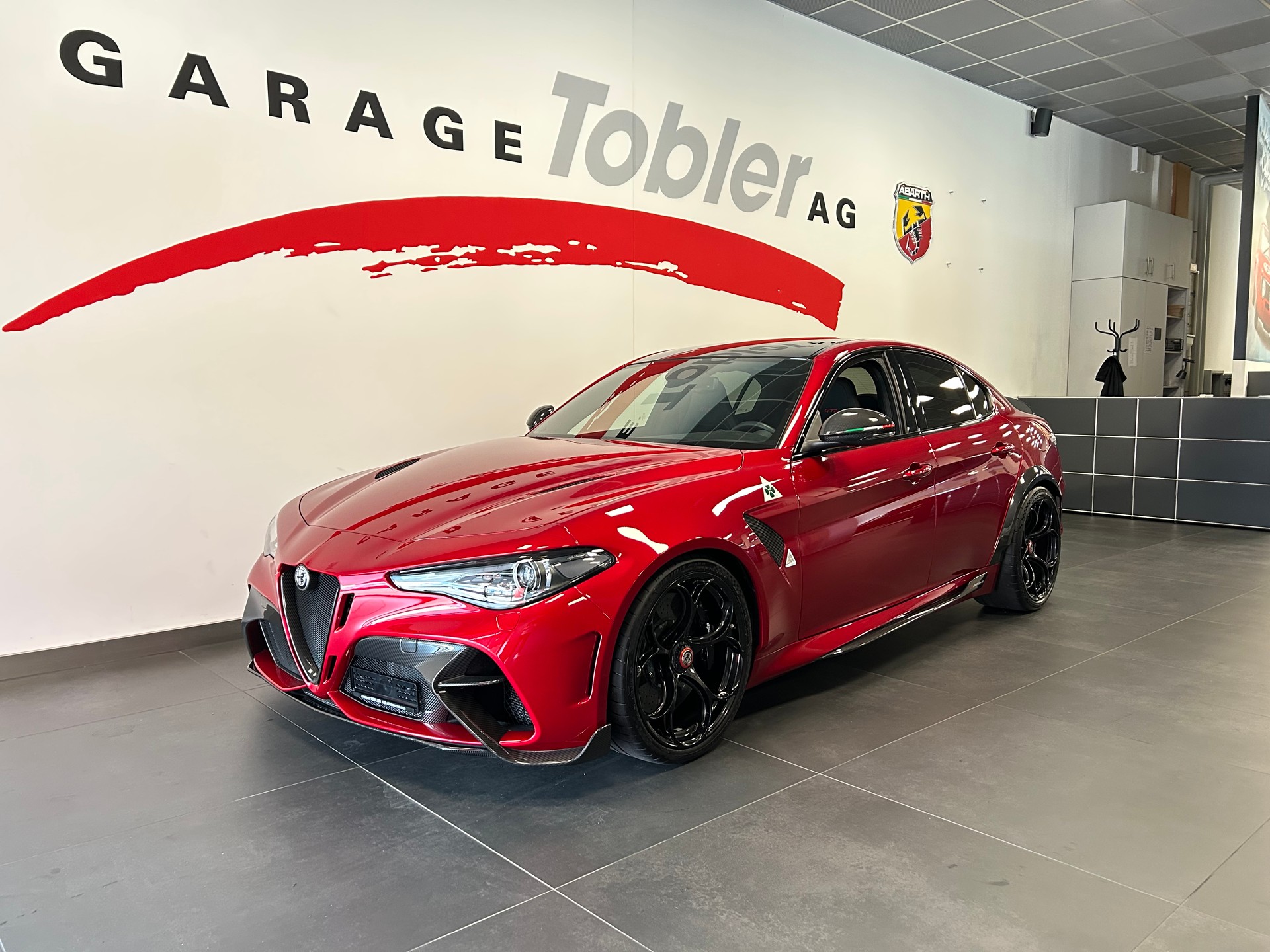 ALFA ROMEO Giulia 2.9 V6 GTA-showroom-element-1