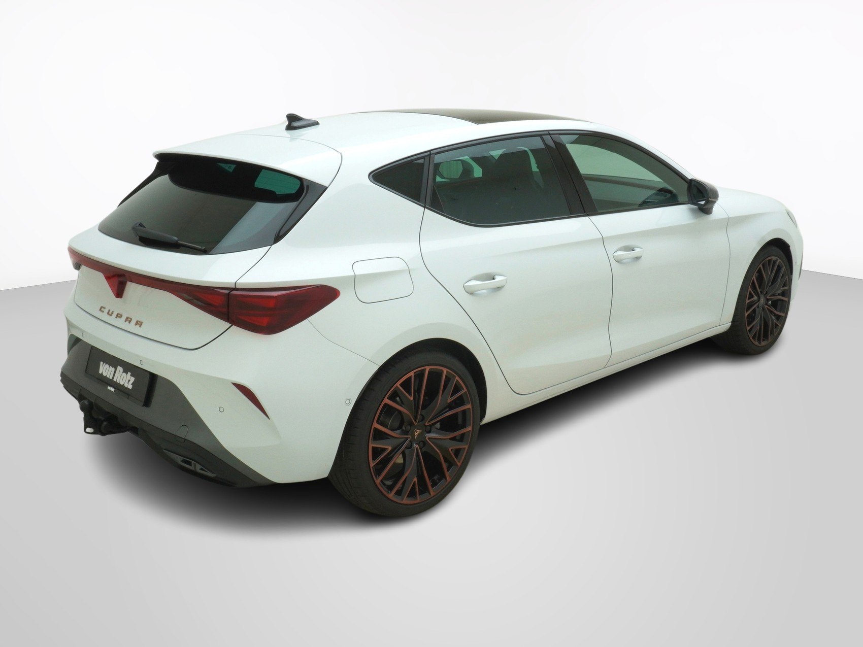 CUPRA Leon 1.5 eTSI DSG-image-4
