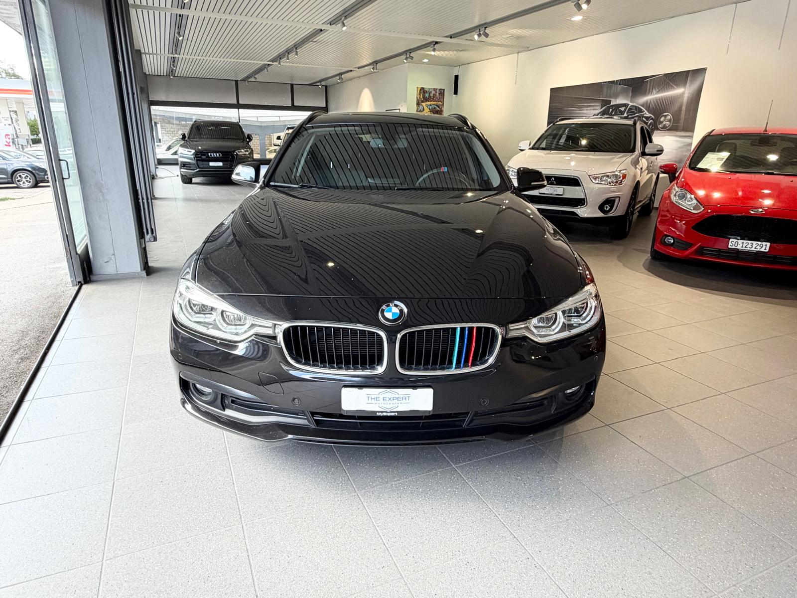 BMW 318d Touring Steptronic-image-1