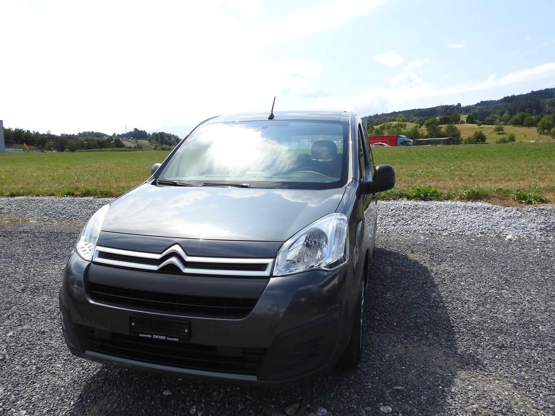 CITROEN Berlingo 1.2i Shine