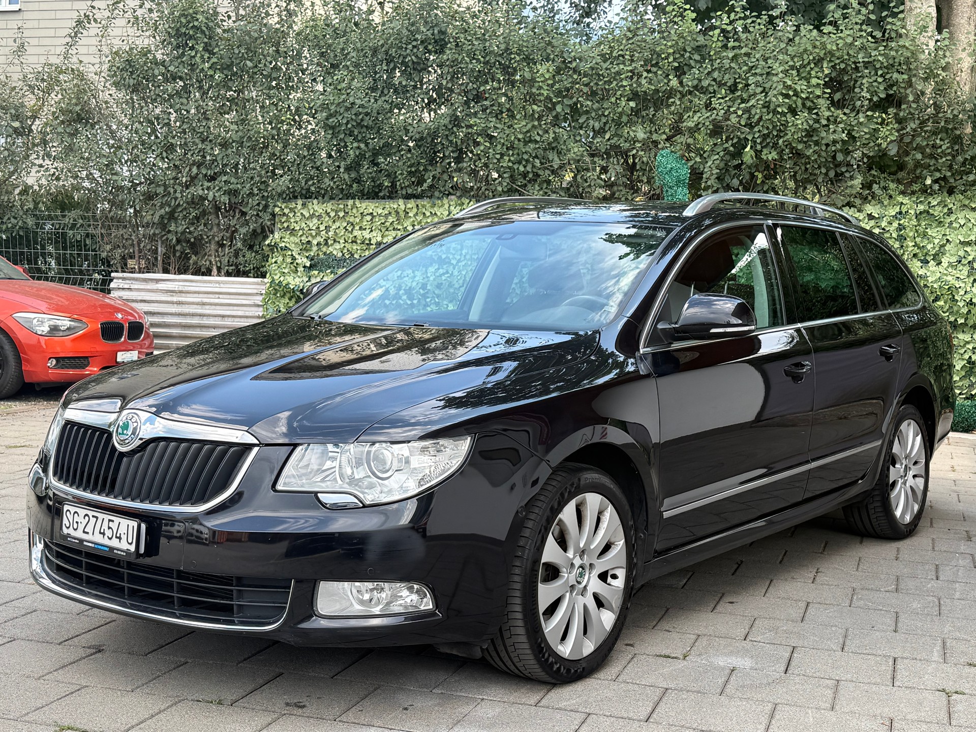 SKODA Superb Combi 2.0 TDi Elegance 4x4 DSG-image-2