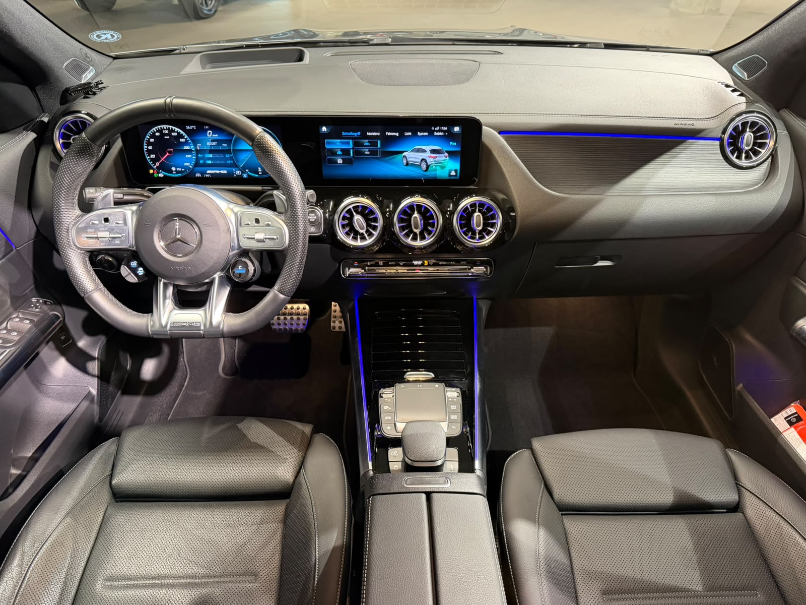 MERCEDES-BENZ GLA 35 AMG 4Matic 8G-Speedshift DCT (CH)-image-20
