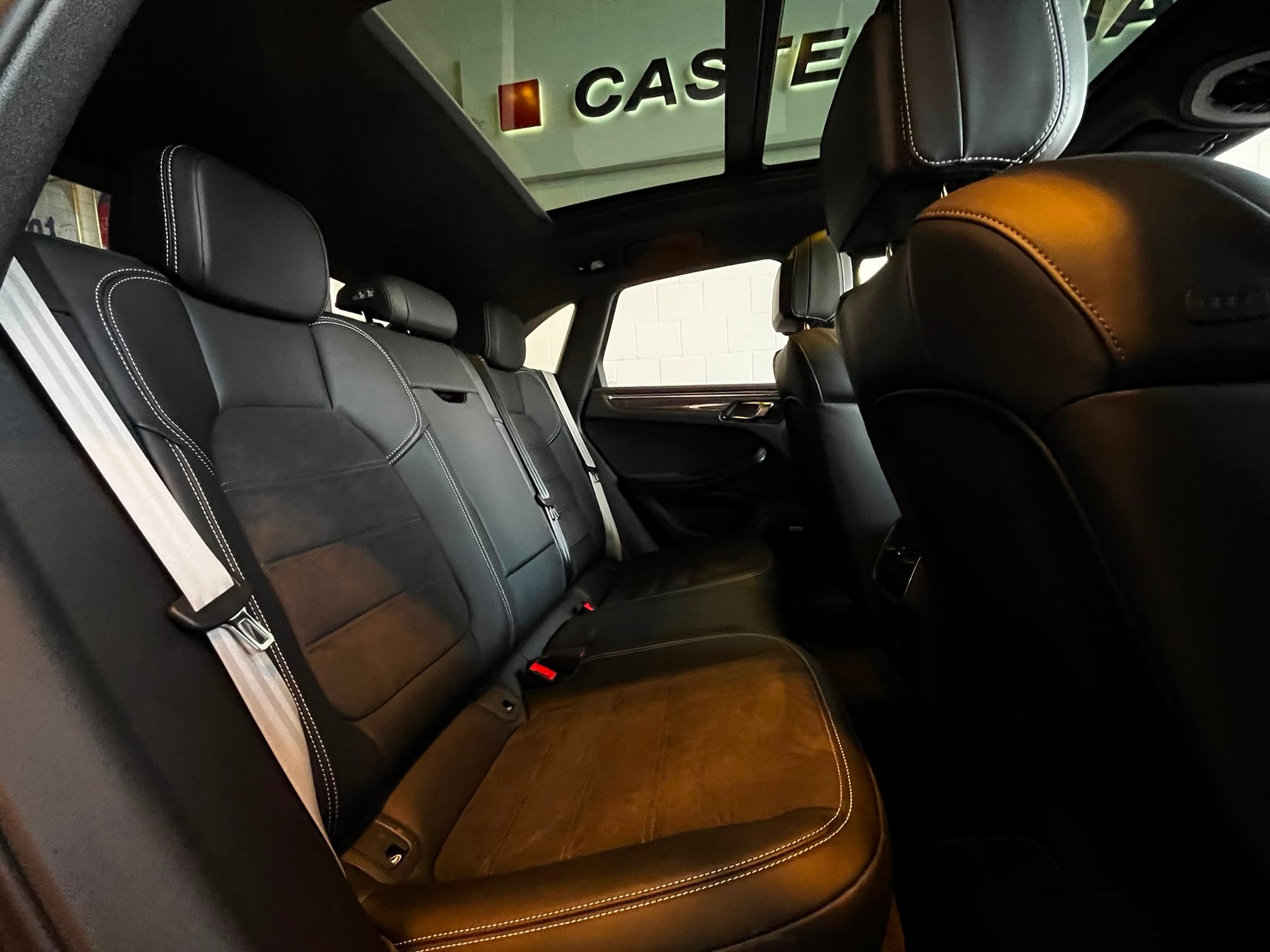 PORSCHE Macan GTS PDK-image-14
