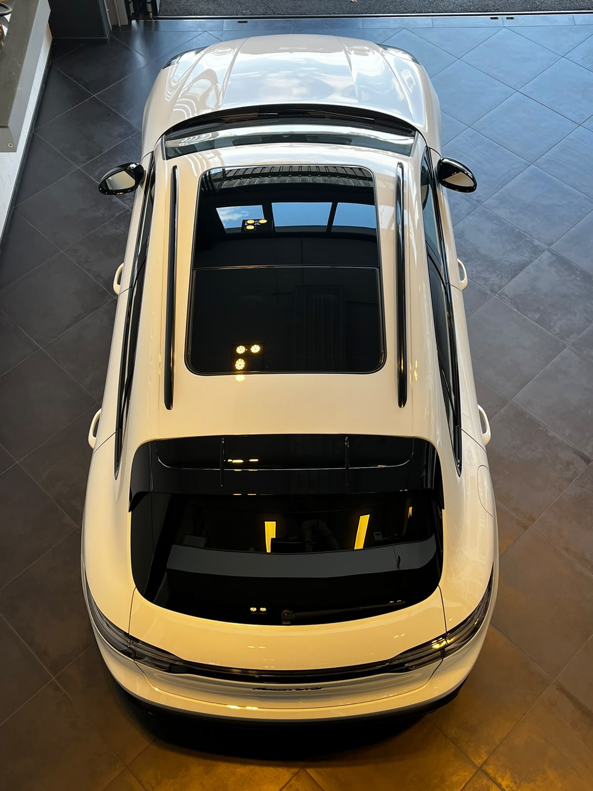 PORSCHE Macan GTS PDK-image-9