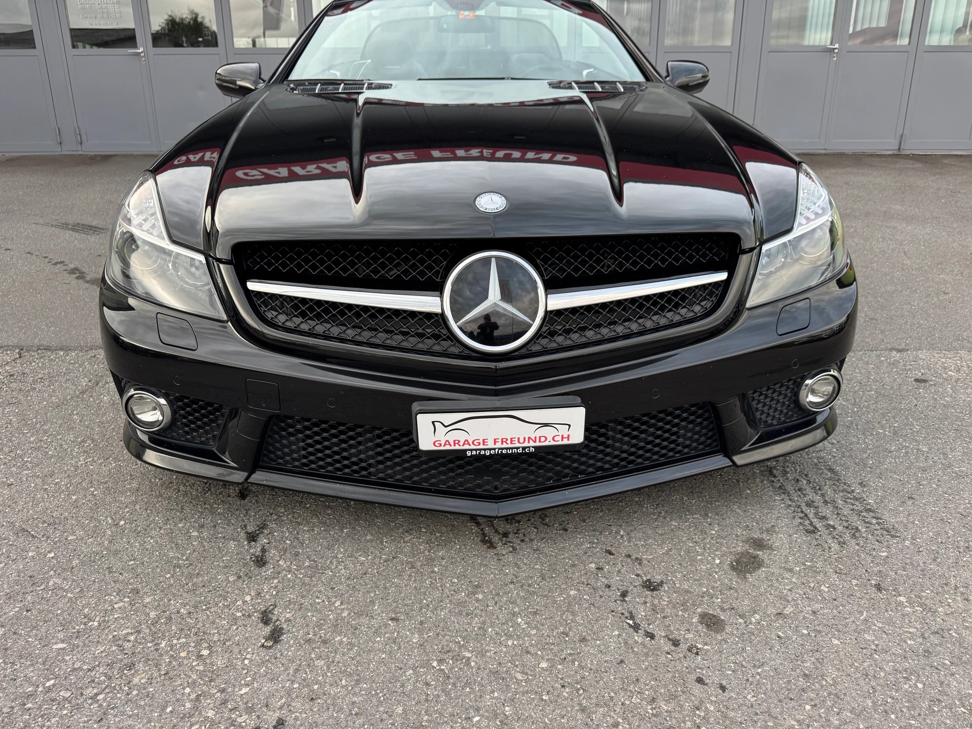 MERCEDES-BENZ SL 63 AMG Speedshift MCT-showroom-element-3