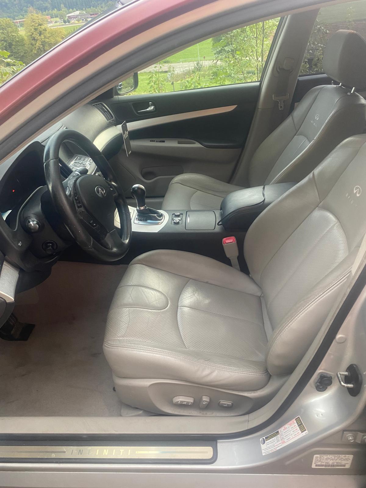 INFINITI G37 X AWD , 8fach Bereift-image-5