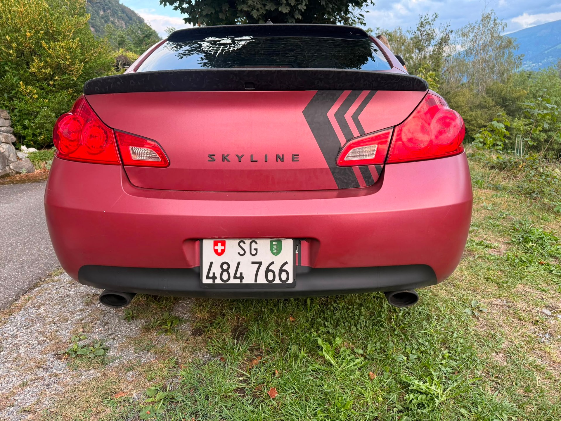 INFINITI G37 X AWD , 8fach Bereift-image-3