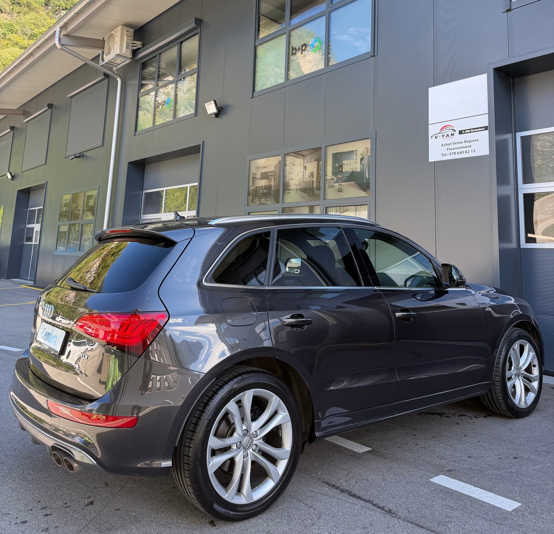AUDI SQ5 3.0 TDI quattro tiptronic-image-6