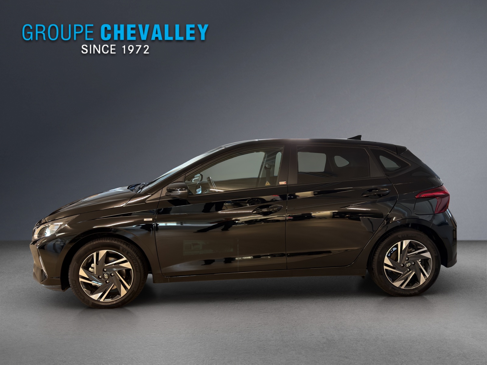HYUNDAI i20 1.0 MH Amplia DCT-showroom-element-2
