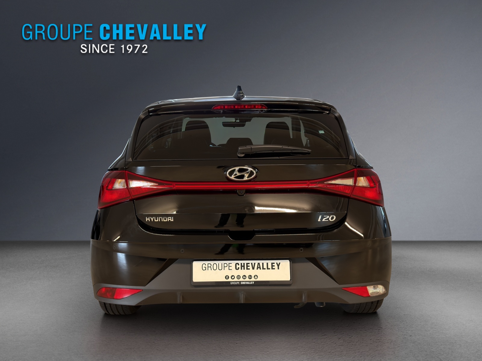 HYUNDAI i20 1.0 MH Amplia DCT-image-4