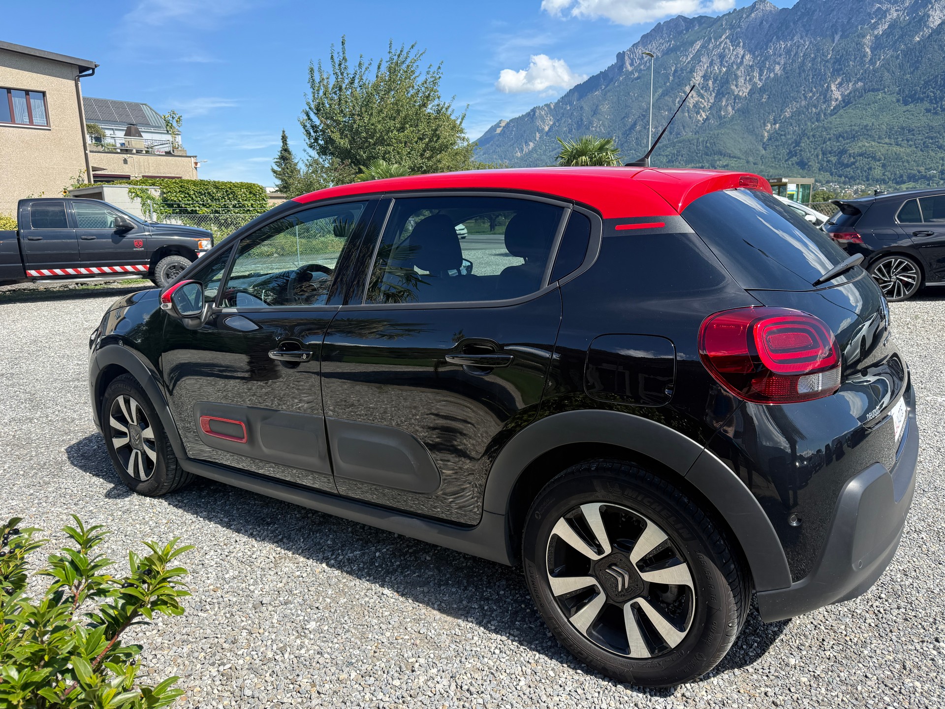 CITROEN C3 1.2i PureTech Swiss Edition Automat-image-6