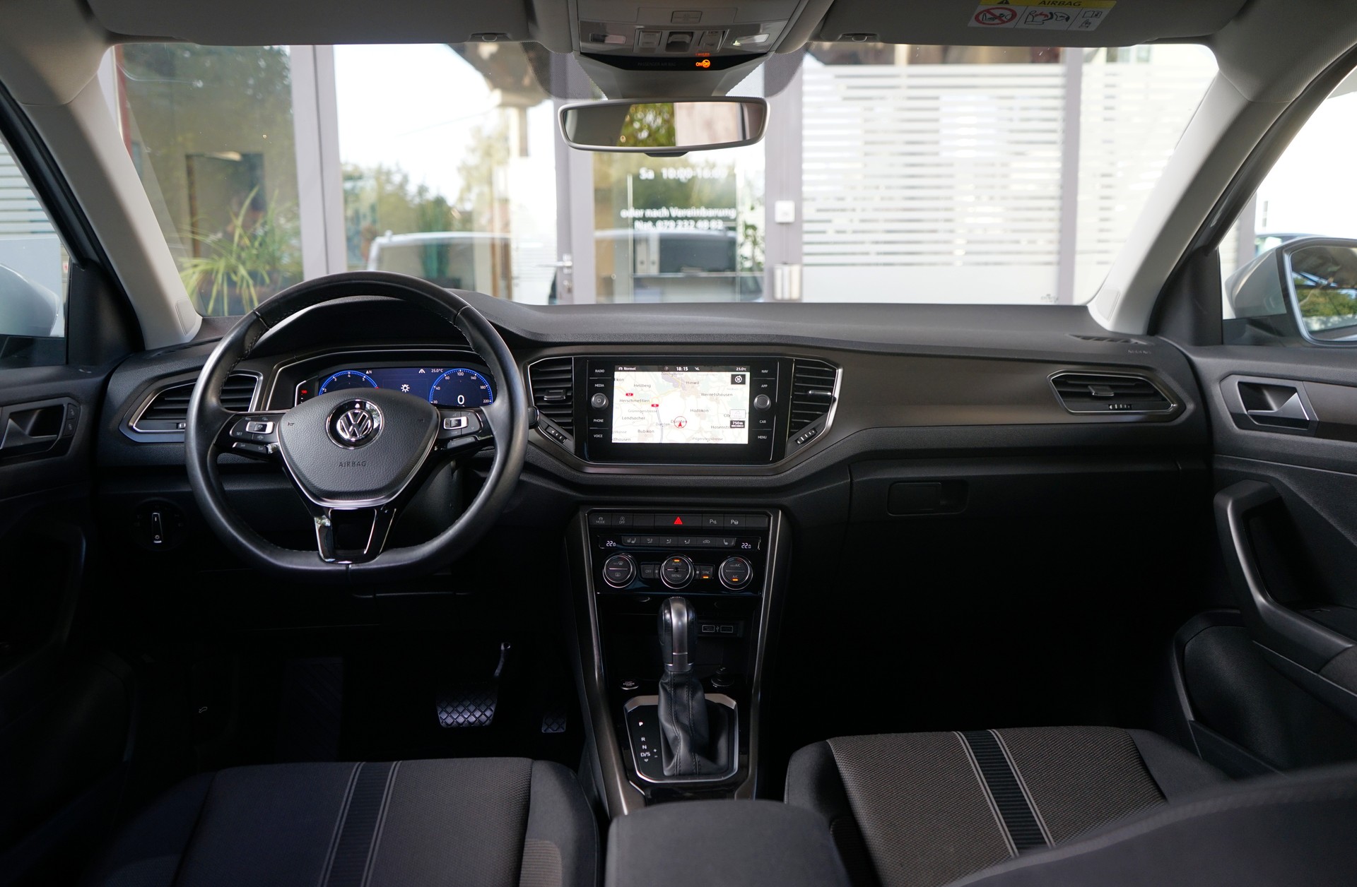 VW T-Roc 1.5 TSI EVO Advance DSG-showroom-element-3