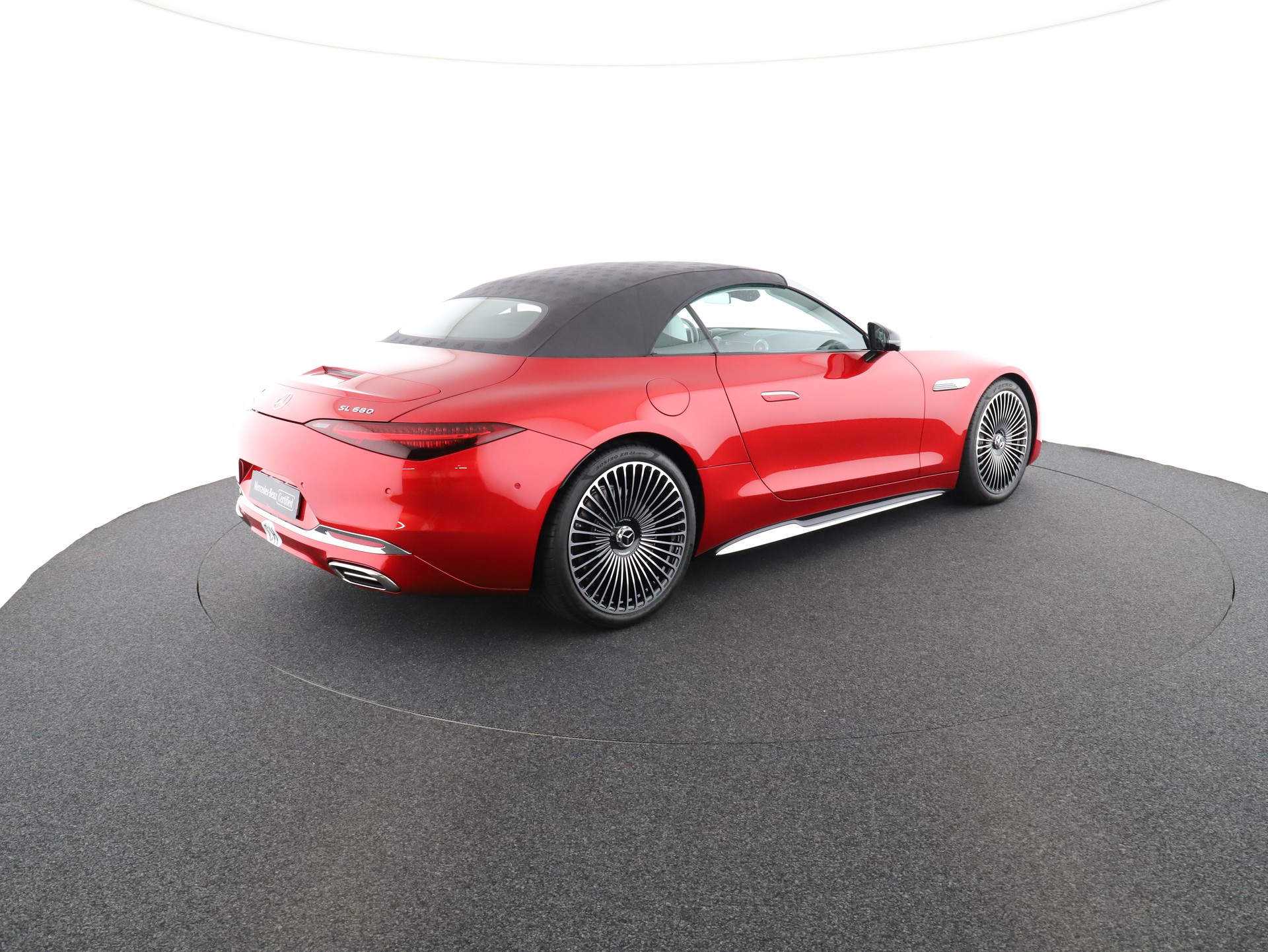 MAYBACH SL 680 Maybach Monogram-image-8