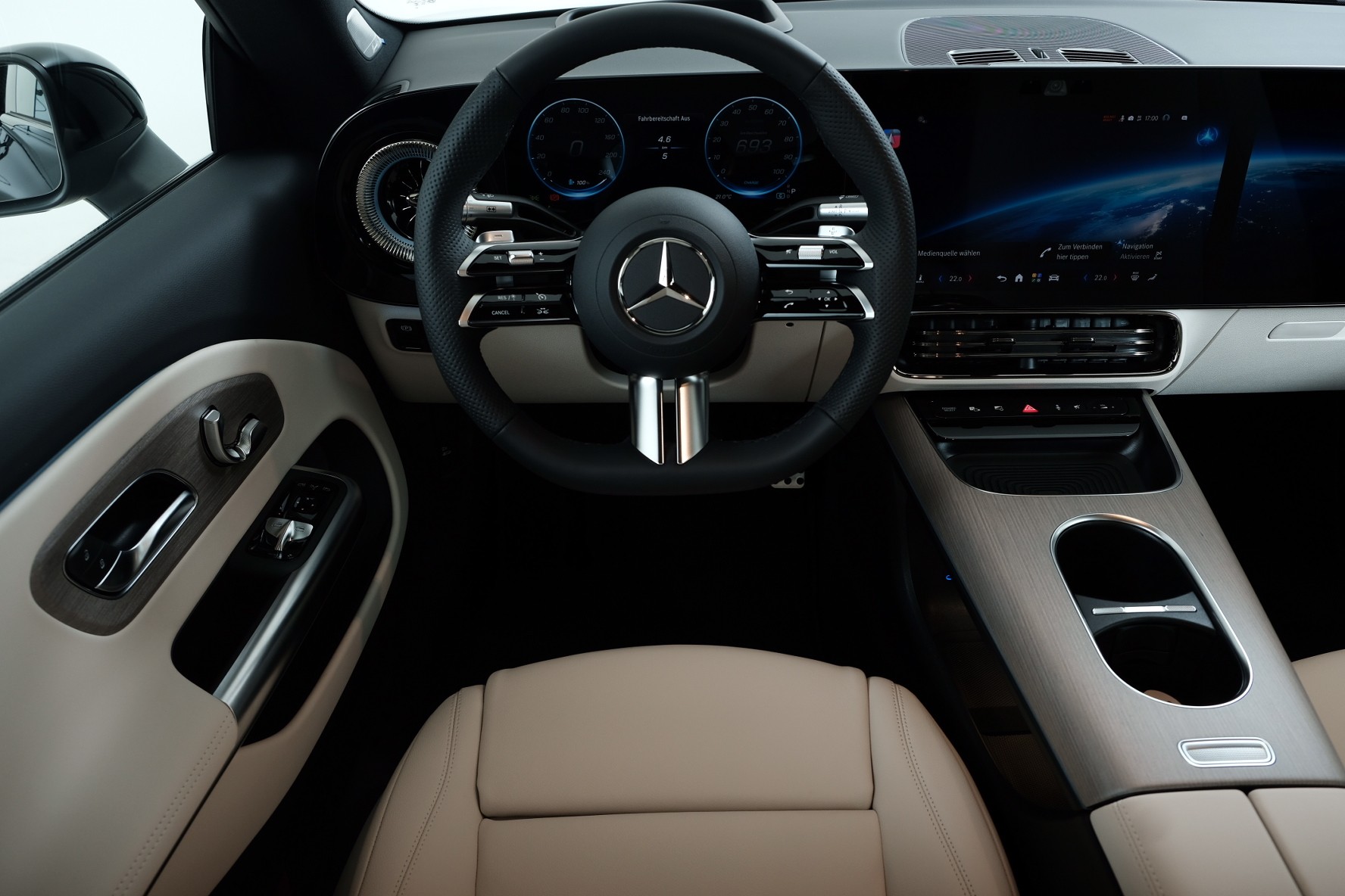 MERCEDES-BENZ CLA 350 AMG Line 4Matic C174-image-6