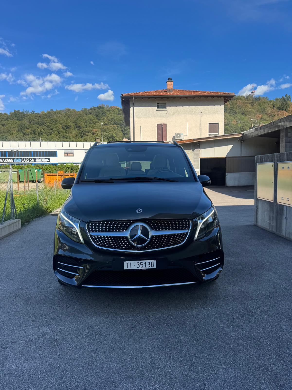 MERCEDES-BENZ V 300 d lang Avantgarde 4Matic 9G-Tronic-showroom-element-2