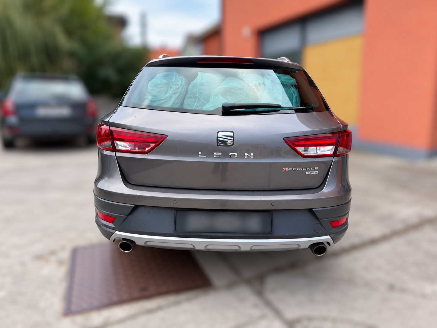 SEAT Leon ST 1.8 TSI X-Perience 4Drive DSG-showroom-element-3