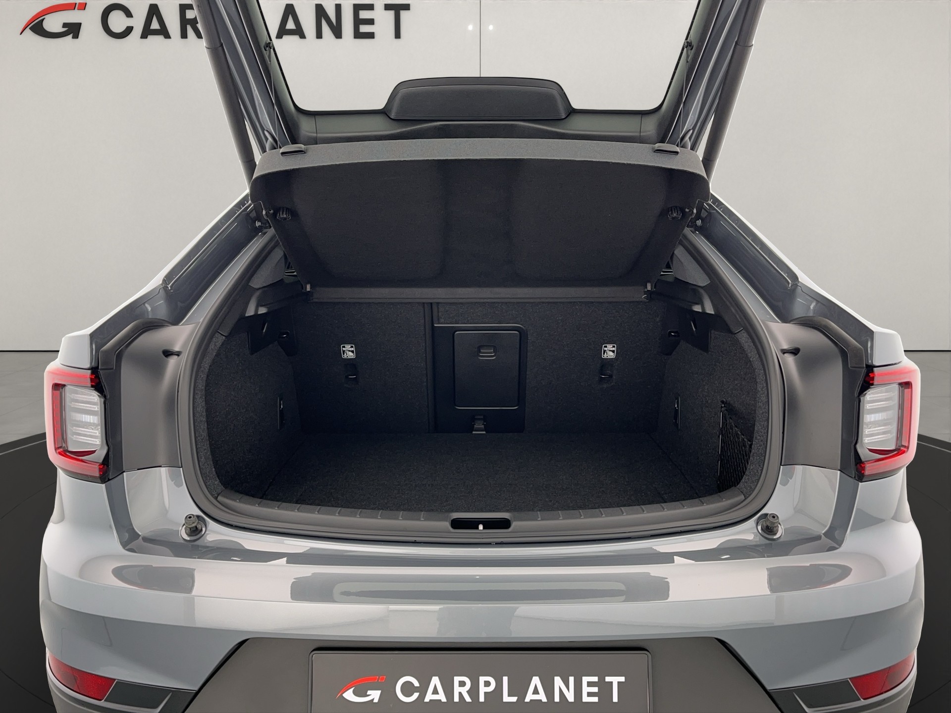 POLESTAR 2 Long Range Dual Motor Performance Prime-image-5