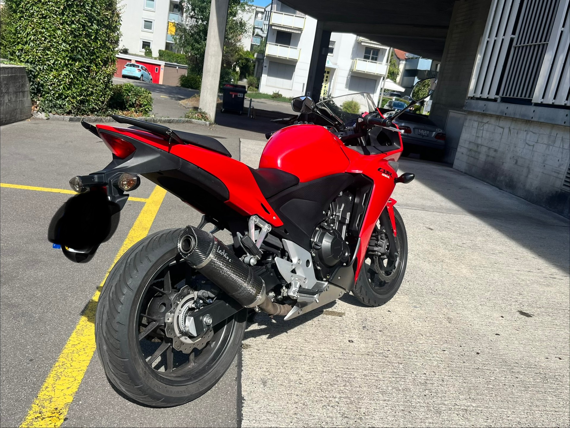 HONDA CBR 500 RA ABS-image-3