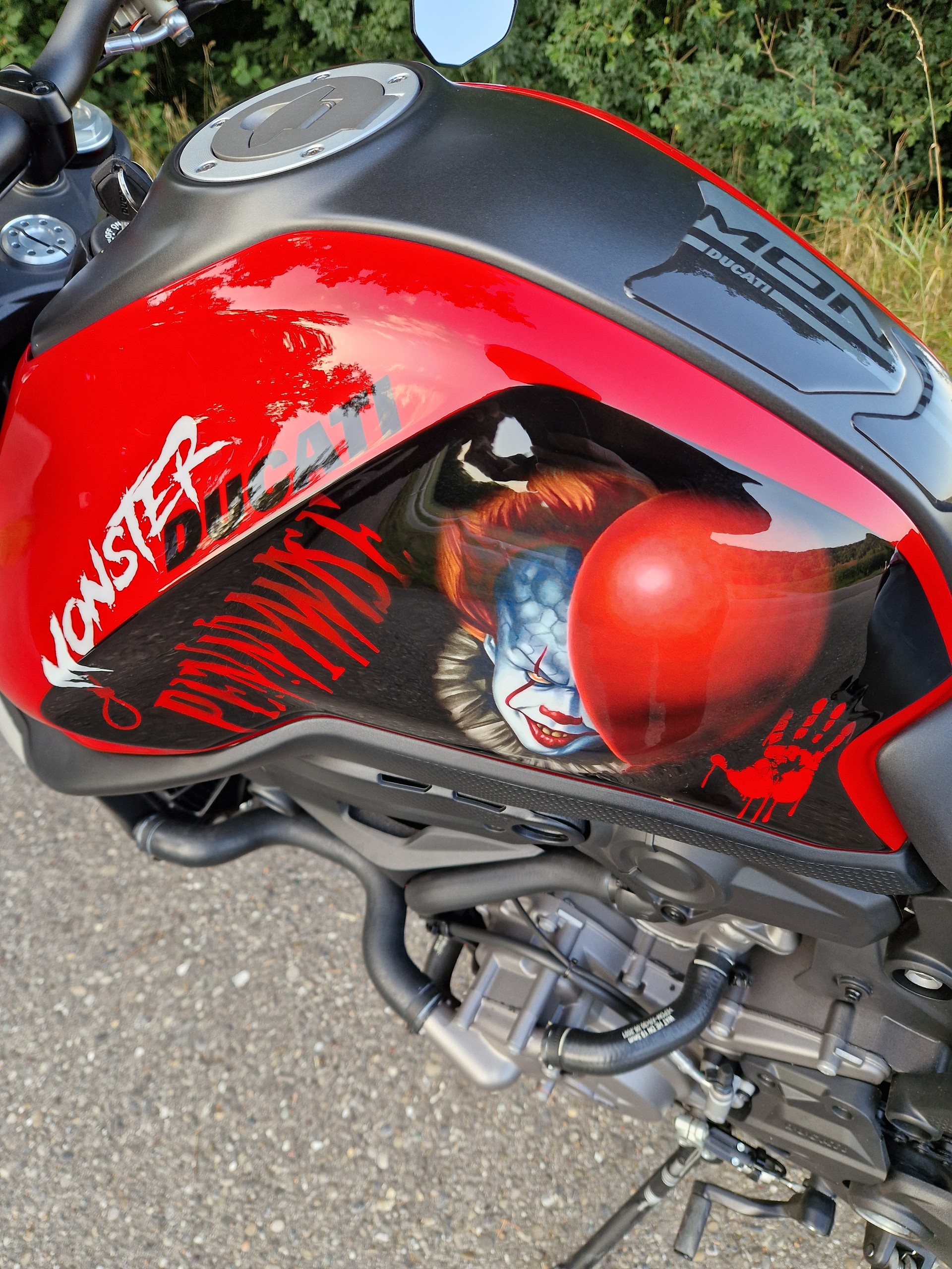DUCATI MONSTER 937-image-2