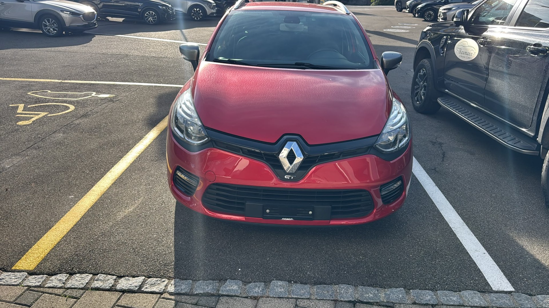 RENAULT Clio Grandtour 1.2 16V T Iconic EDC