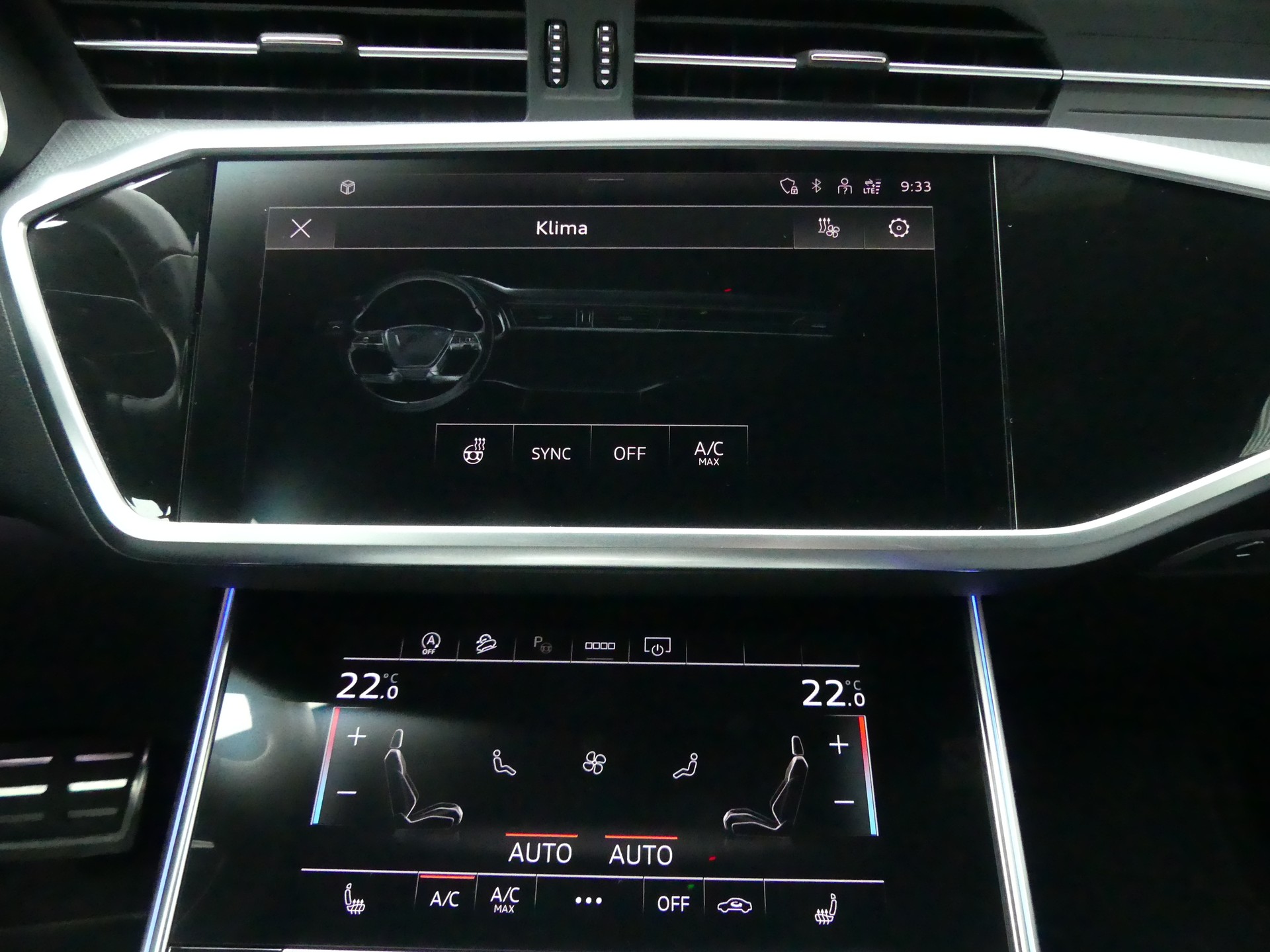 AUDI A6 allroad 40 TDI quattro tiptronic-image-13