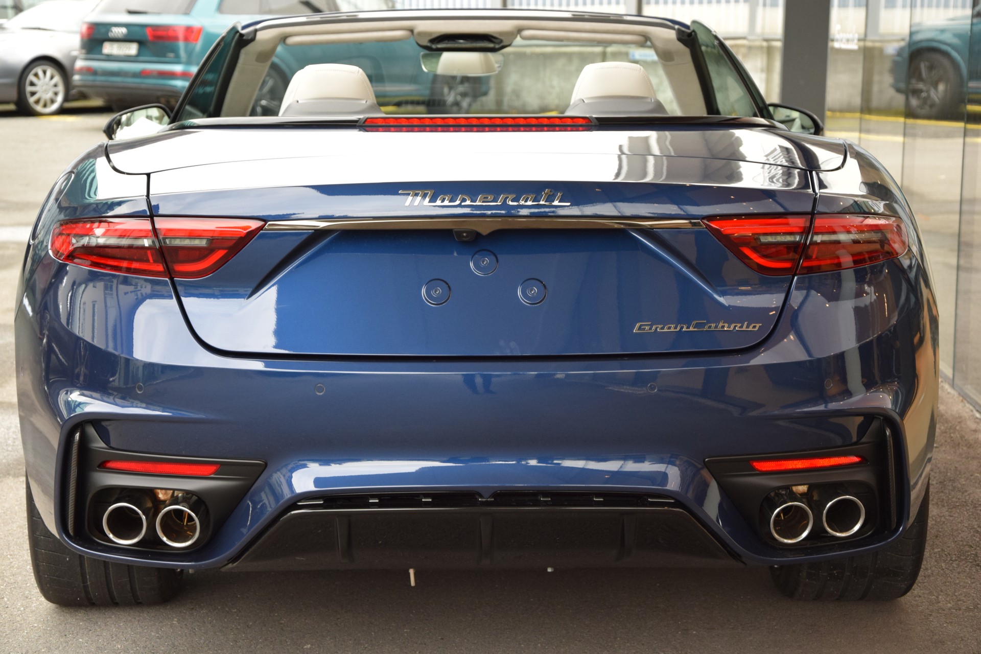 MASERATI GranCabrio Trofeo-image-4