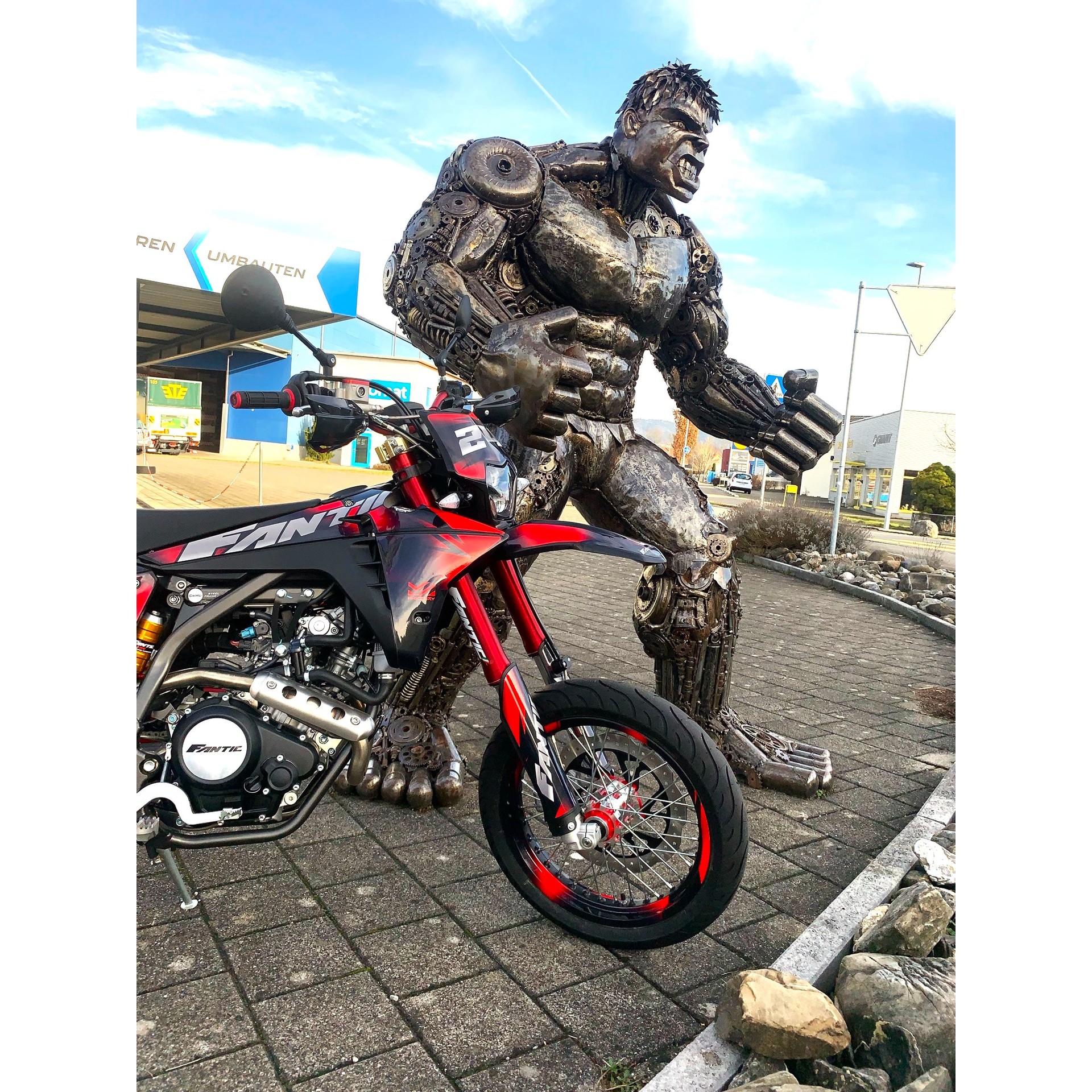FANTIC XMF 125 Competition Motard-image-2