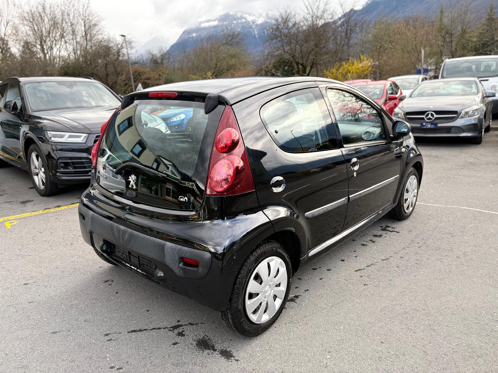 PEUGEOT 107 1.0 Style-image-3