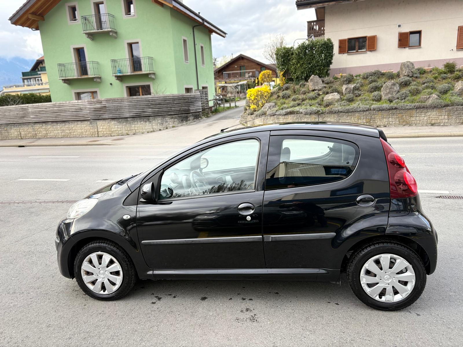 PEUGEOT 107 1.0 Style-image-7