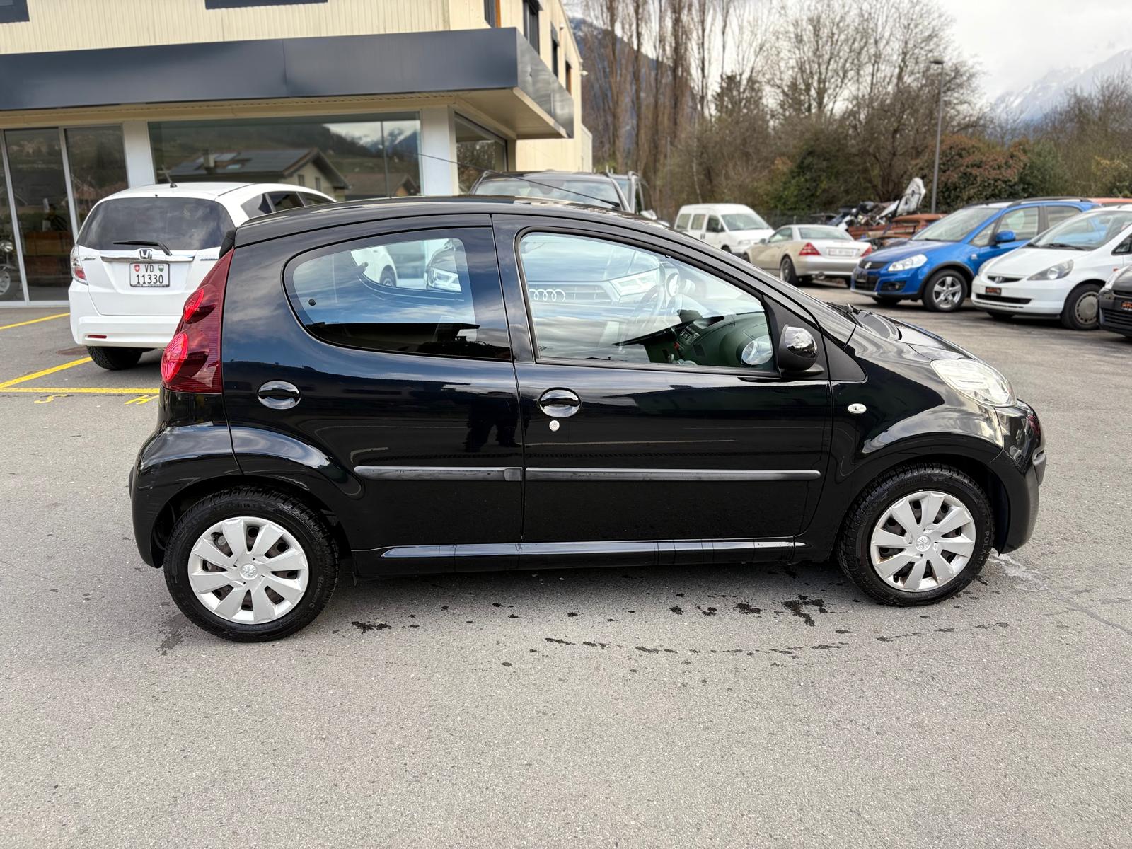 PEUGEOT 107 1.0 Style-image-6