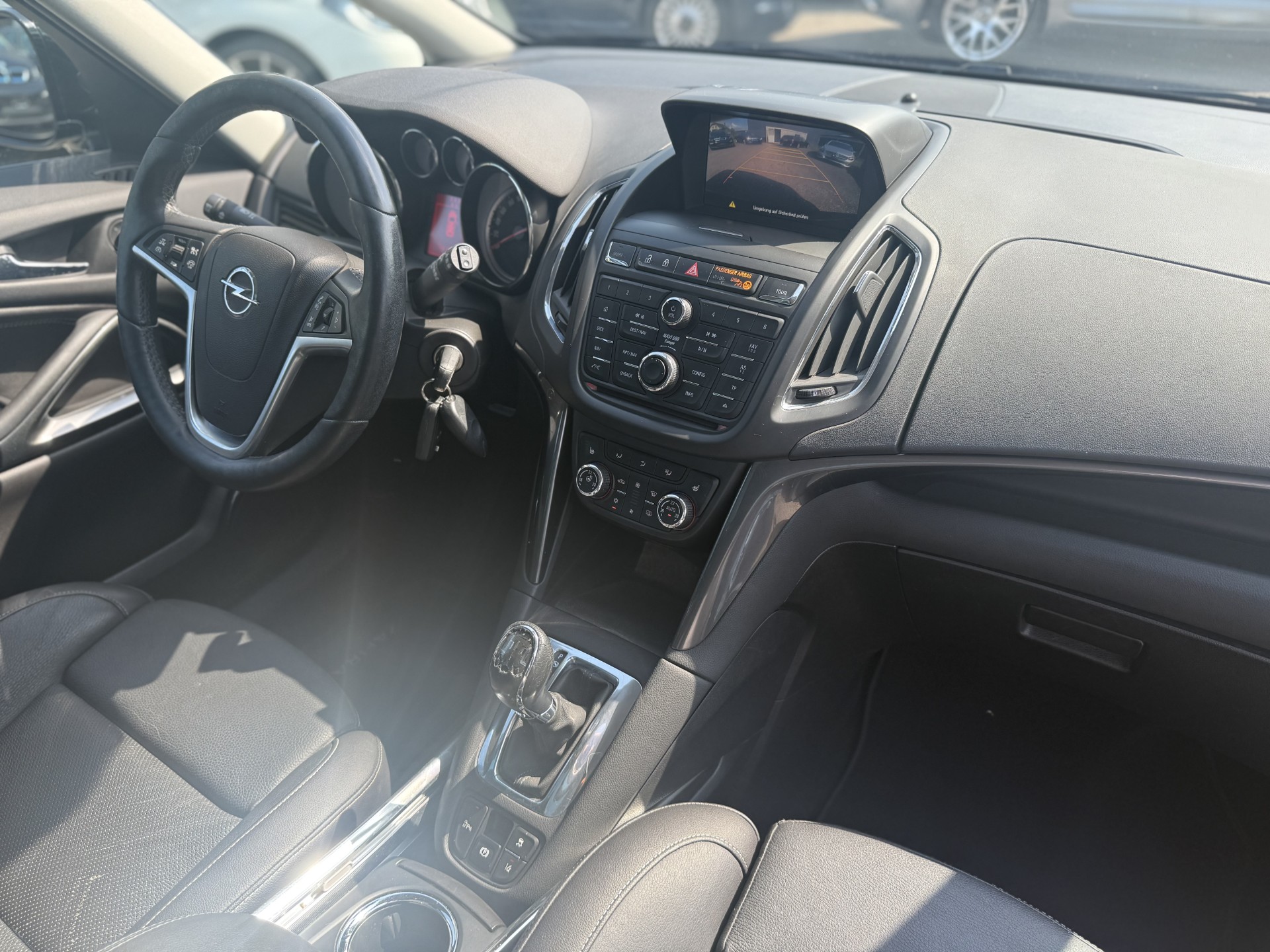 OPEL Zafira Tourer 2.0 CDTi Drive Automatic-image-11