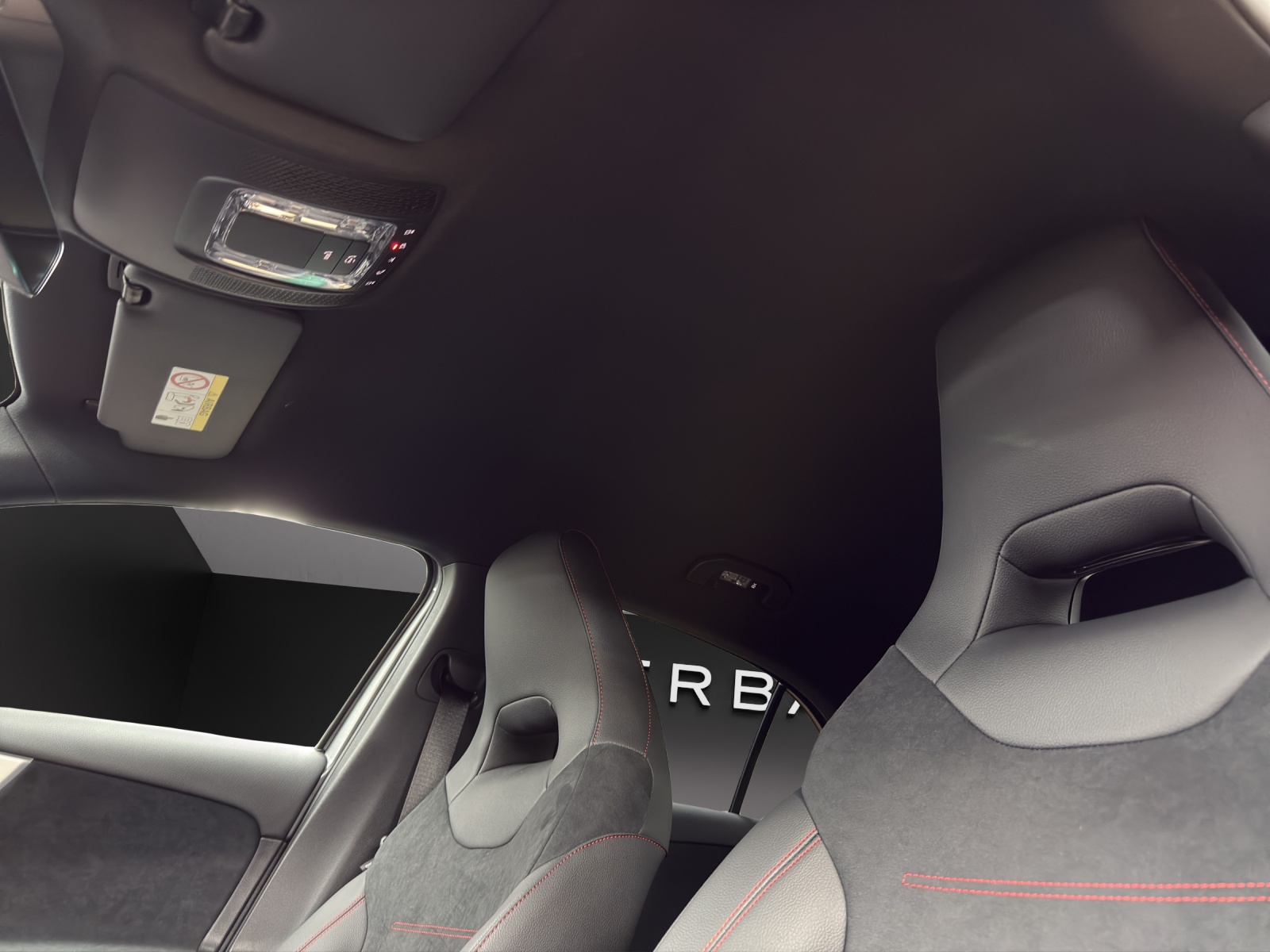 MERCEDES-BENZ A 220 4Matic 8G-DCT-image-13