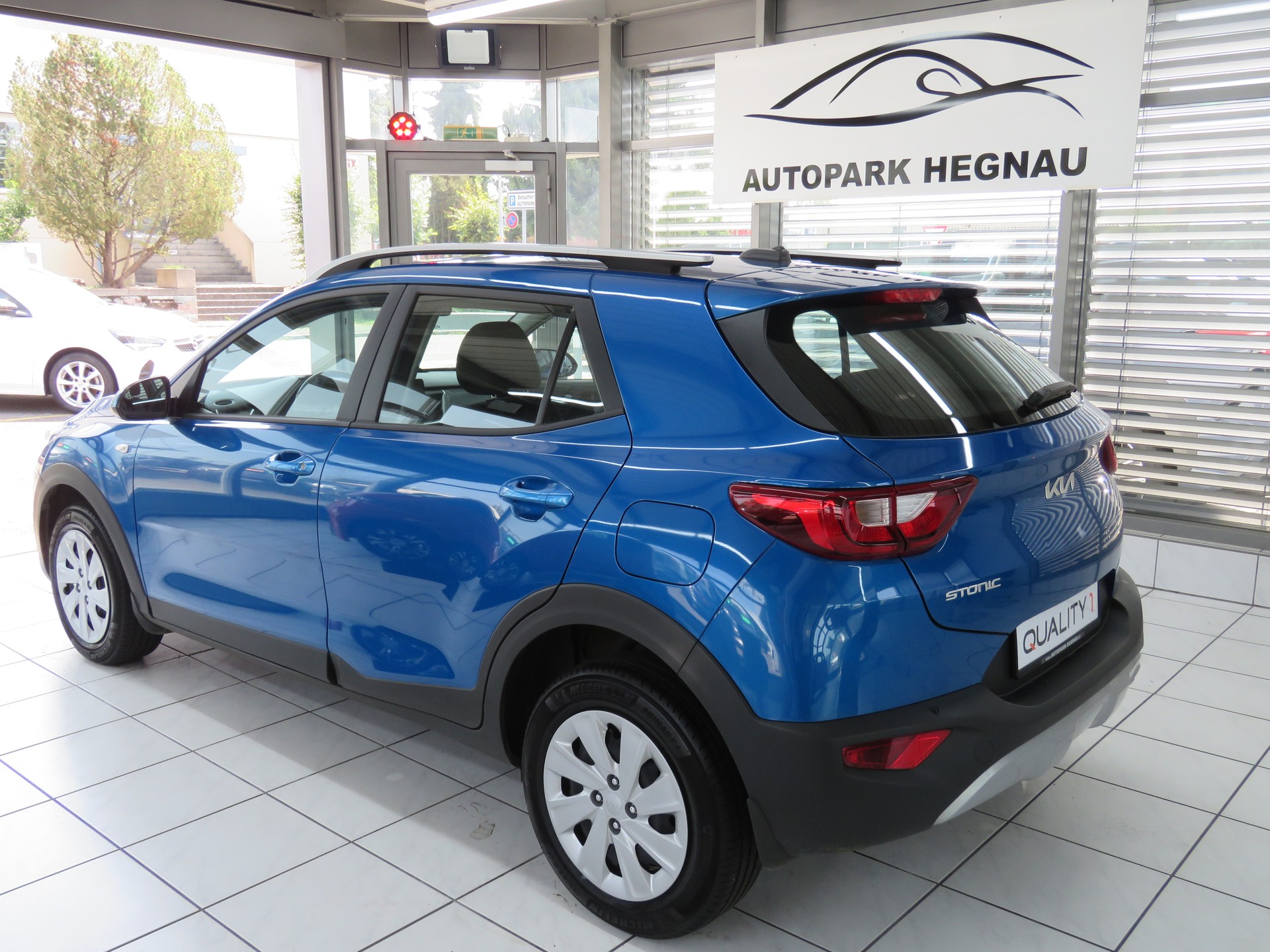 KIA Stonic 1.0 T-GDI Power DCT (Automat)-image-5