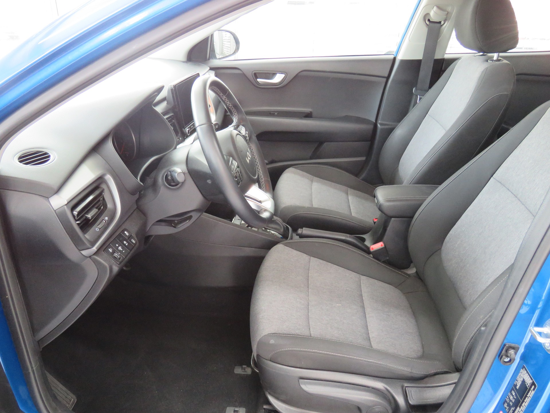 KIA Stonic 1.0 T-GDI Power DCT (Automat)-image-7