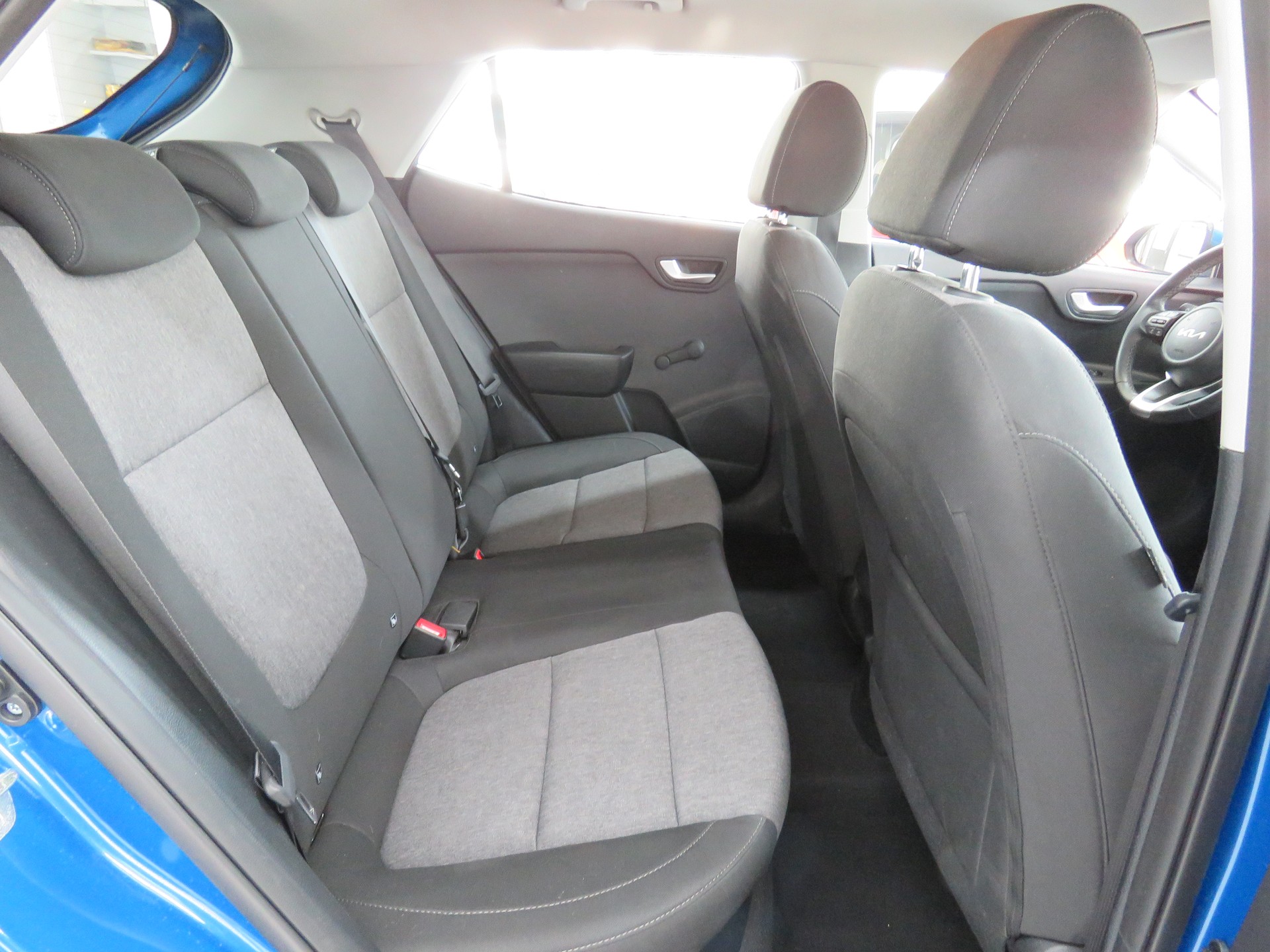 KIA Stonic 1.0 T-GDI Power DCT (Automat)-image-10