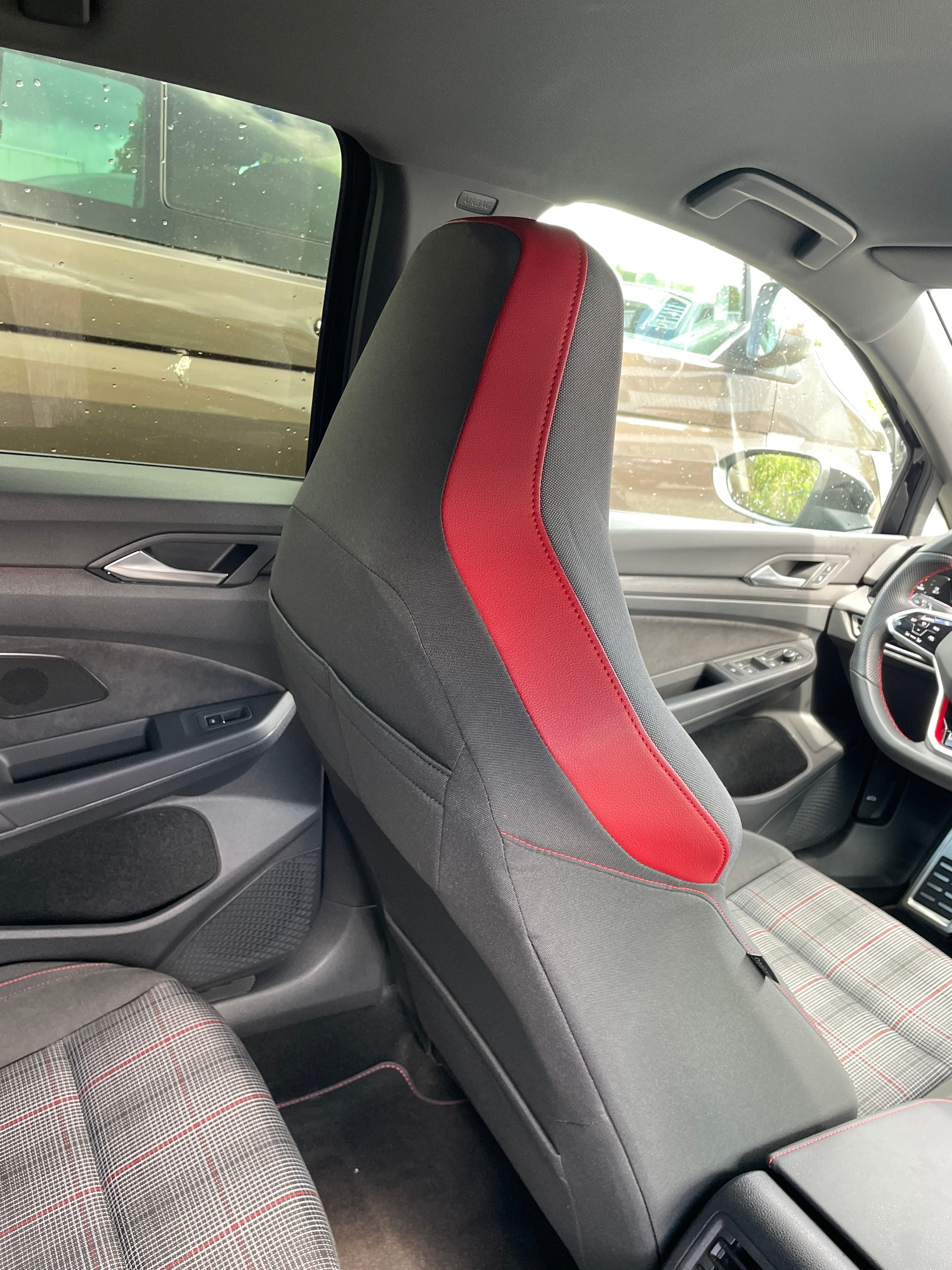 VW Golf 2.0 TSI GTI DSG-image-16