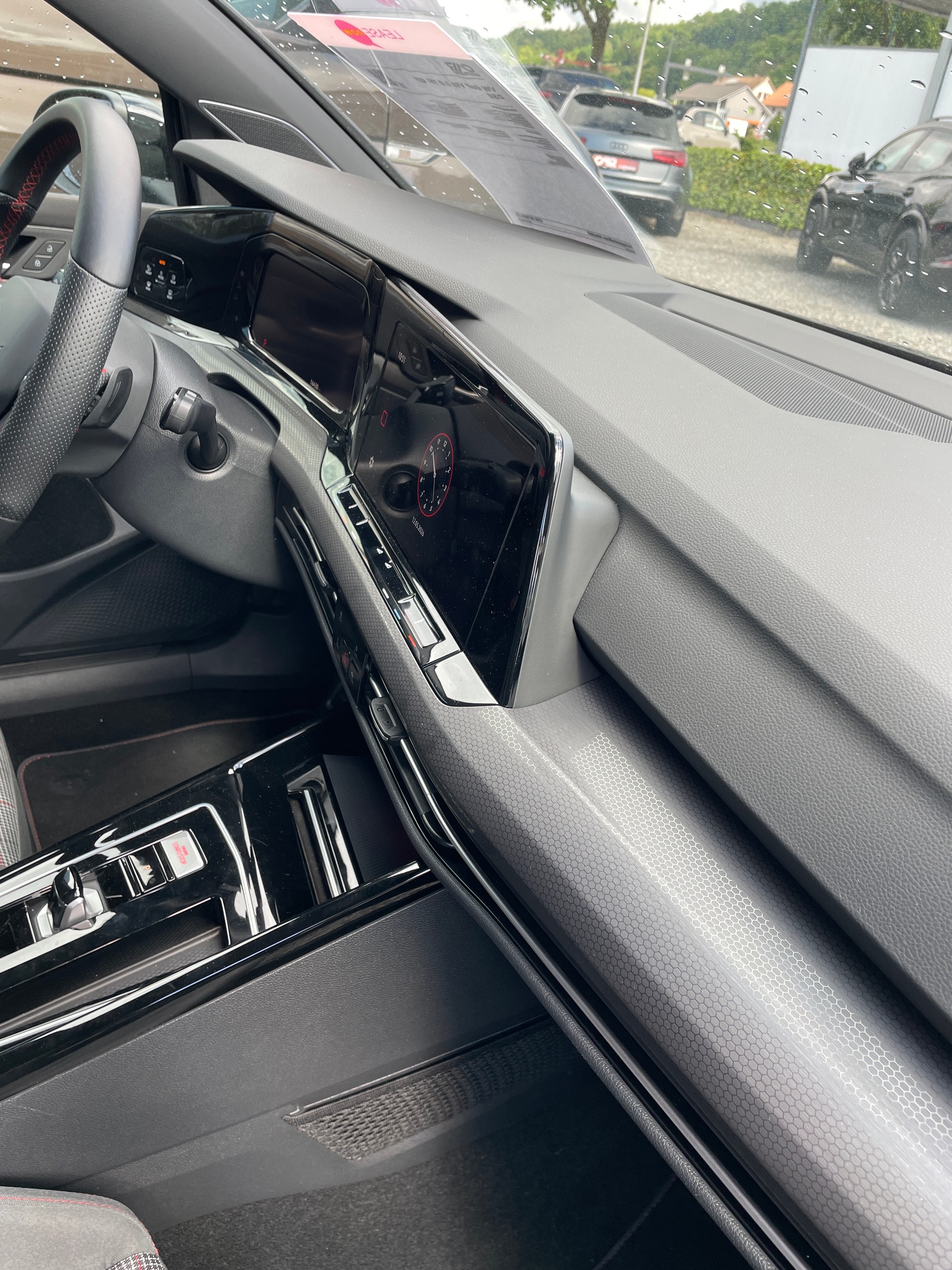VW Golf 2.0 TSI GTI DSG-image-17