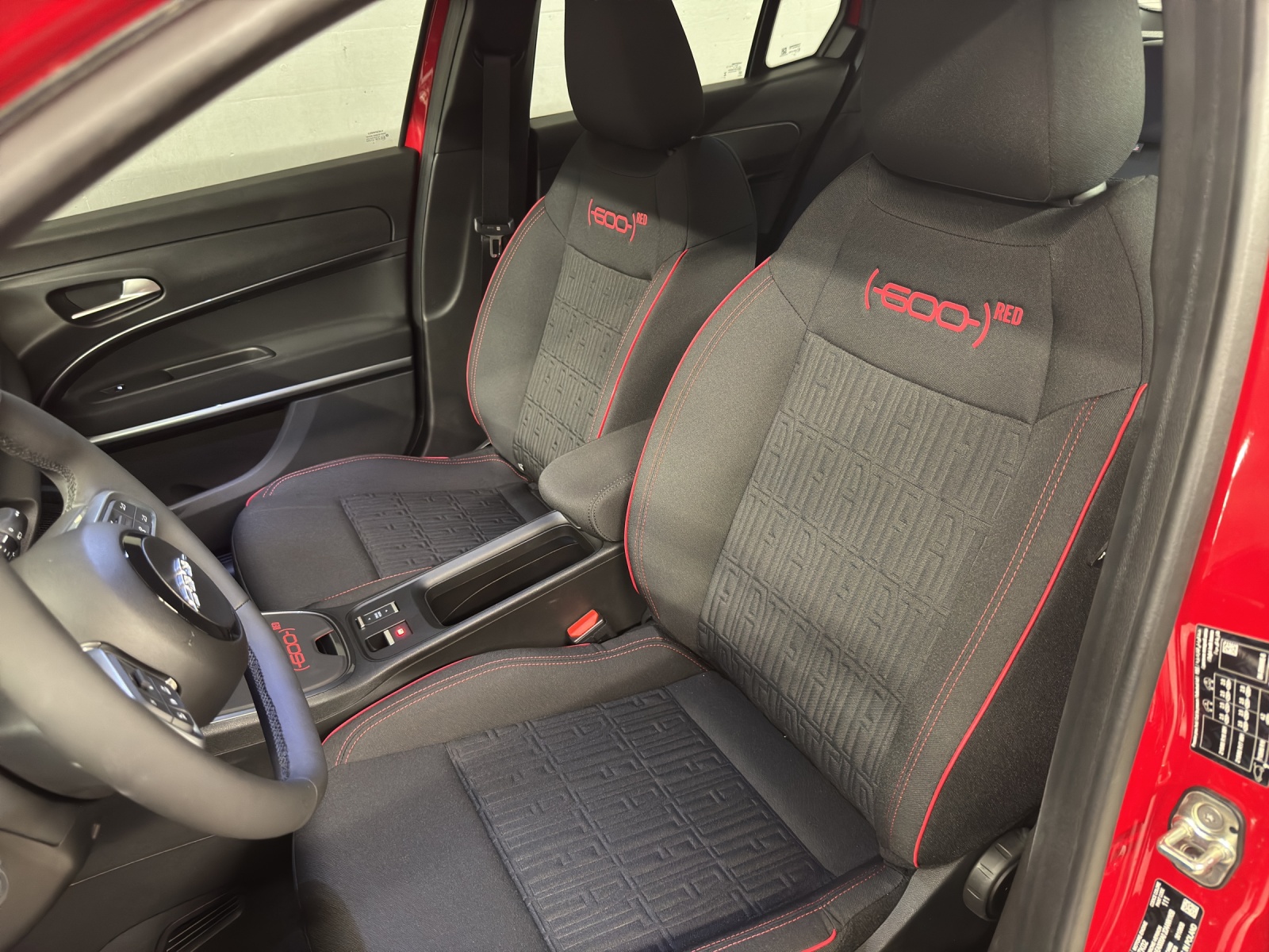 FIAT 600E Red-image-12